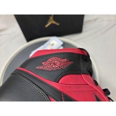 Jordan Brand Nike Air Jordan 1 Mid Reverse Bred 554724-660 Red Black Mens Size US 12 / EU 45 - 13 Thumbnail
