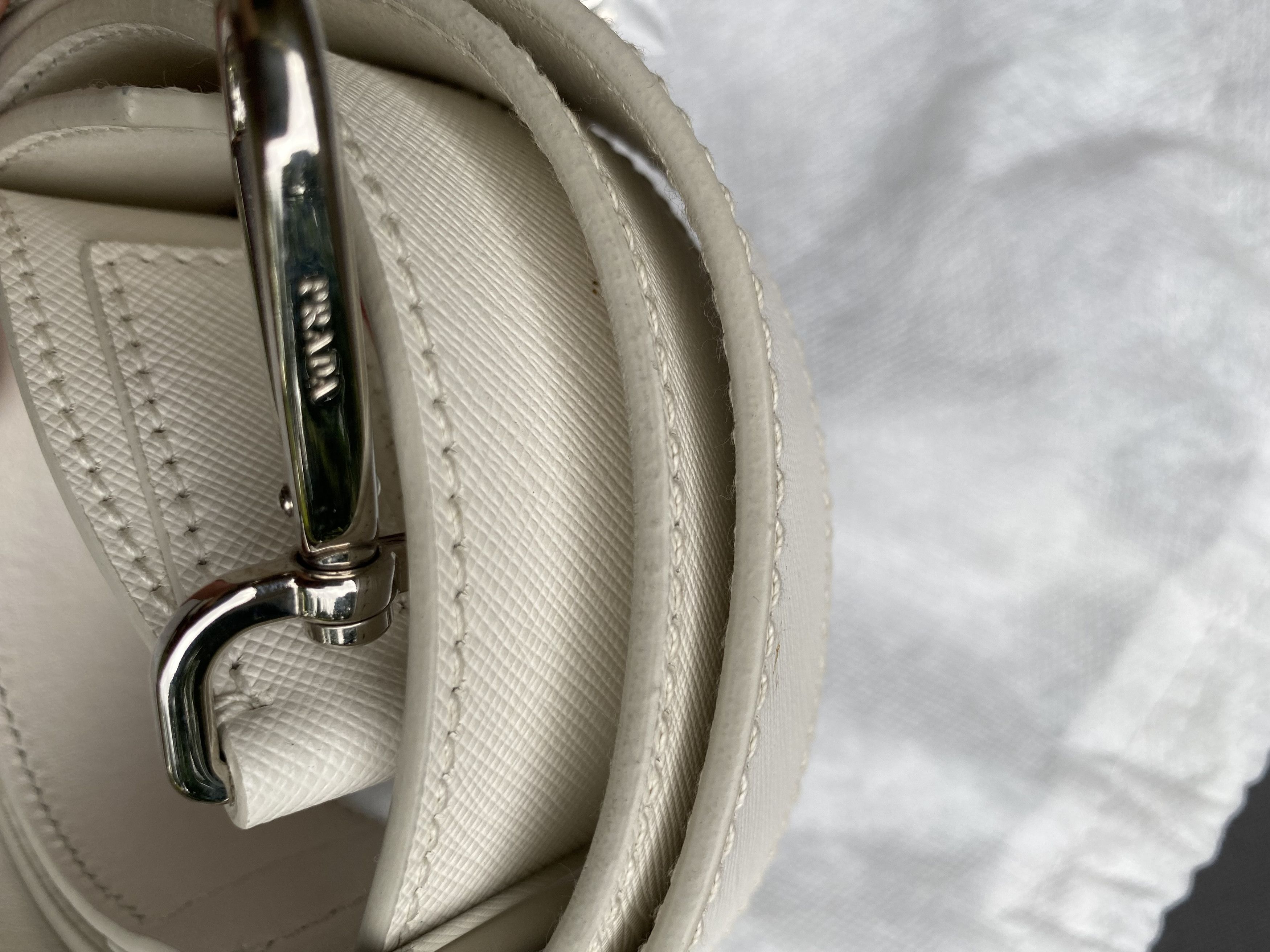 Prada White Prada crossbody bag Size ONE SIZE - 12 Thumbnail