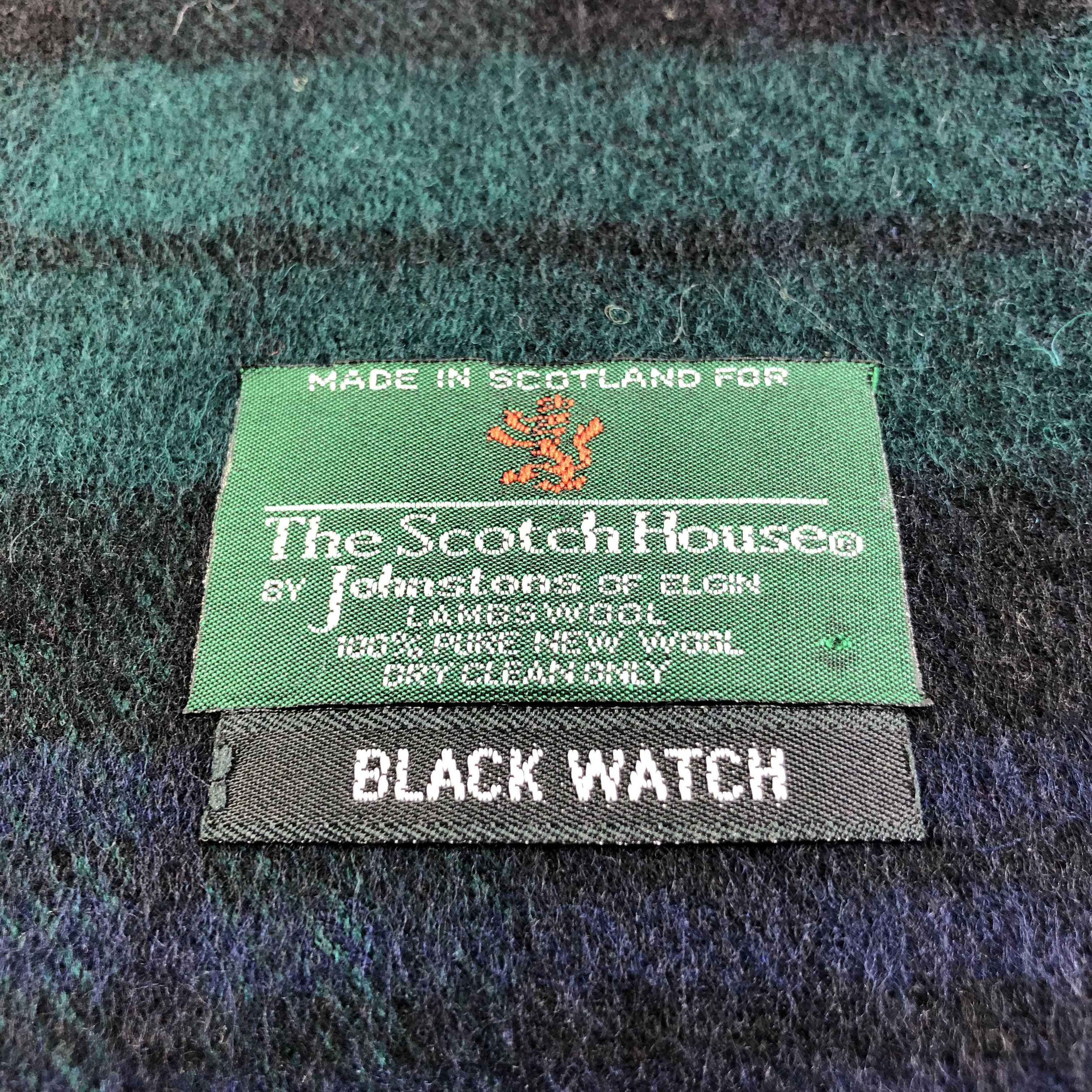Johnstons Of Elgin Johnstons Of Elgin Tartan Wool Scarf Muffler V1999 Size ONE SIZE - 4 Thumbnail