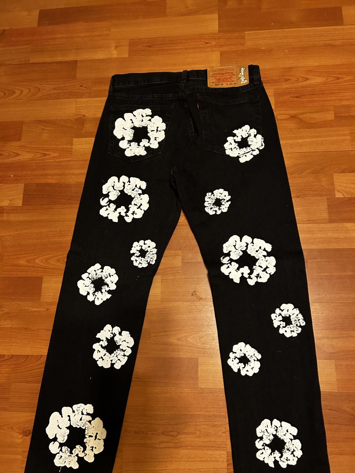 DENIM TEARS × Levi's Denim Tears x Levi's Cotton Wreath Jean Size US 33 - 5 Thumbnail
