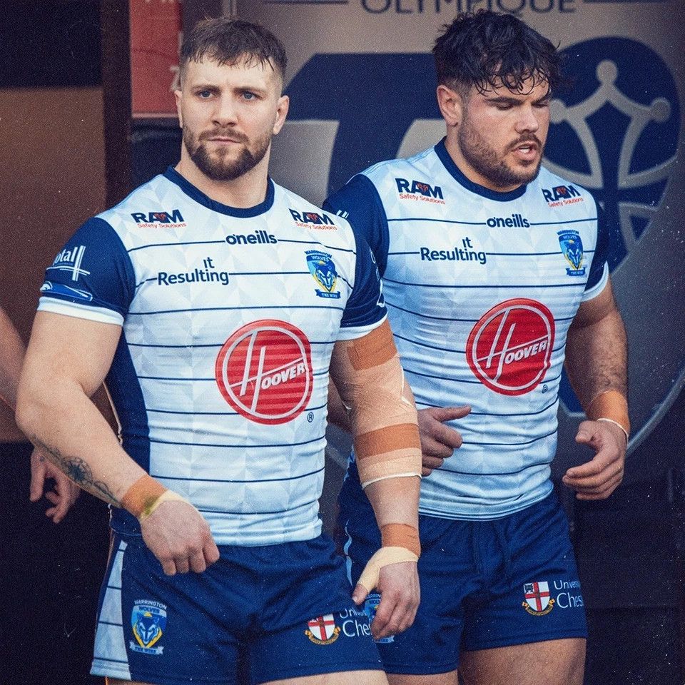 All Sport WARRINGTON WOLVES RUGBY JERSEY ENGLAND RUGBY JERSEY Size US L / EU 52-54 / 3 - 7 Thumbnail