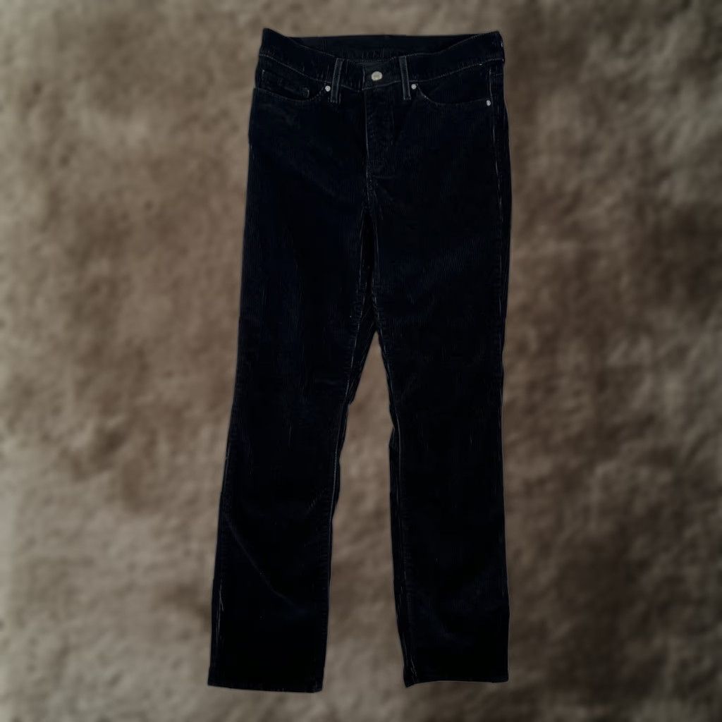 Levi's Levi's Corduroy Black Straight Leg Pants Women's 29x30 Regular Inseam 30" Y2K 90s Preppy Winter Chino Pockets Size 29" - 1 Thumbnail