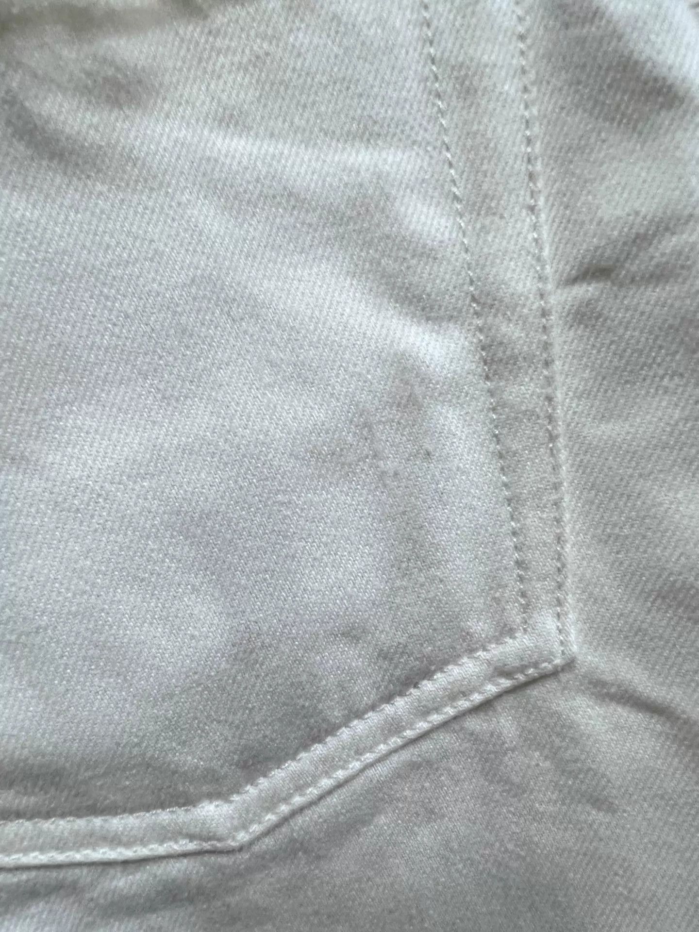 Louis Vuitton Louis Vuitton Monogram Denim Cotton Leather Trim Short 40 Size 28" / US 6 / IT 42 - 8 Thumbnail