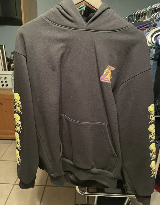 Warren Lotas Warren Lotas x Los Angeles Lakers Championship Trophy Hoodie | Grailed