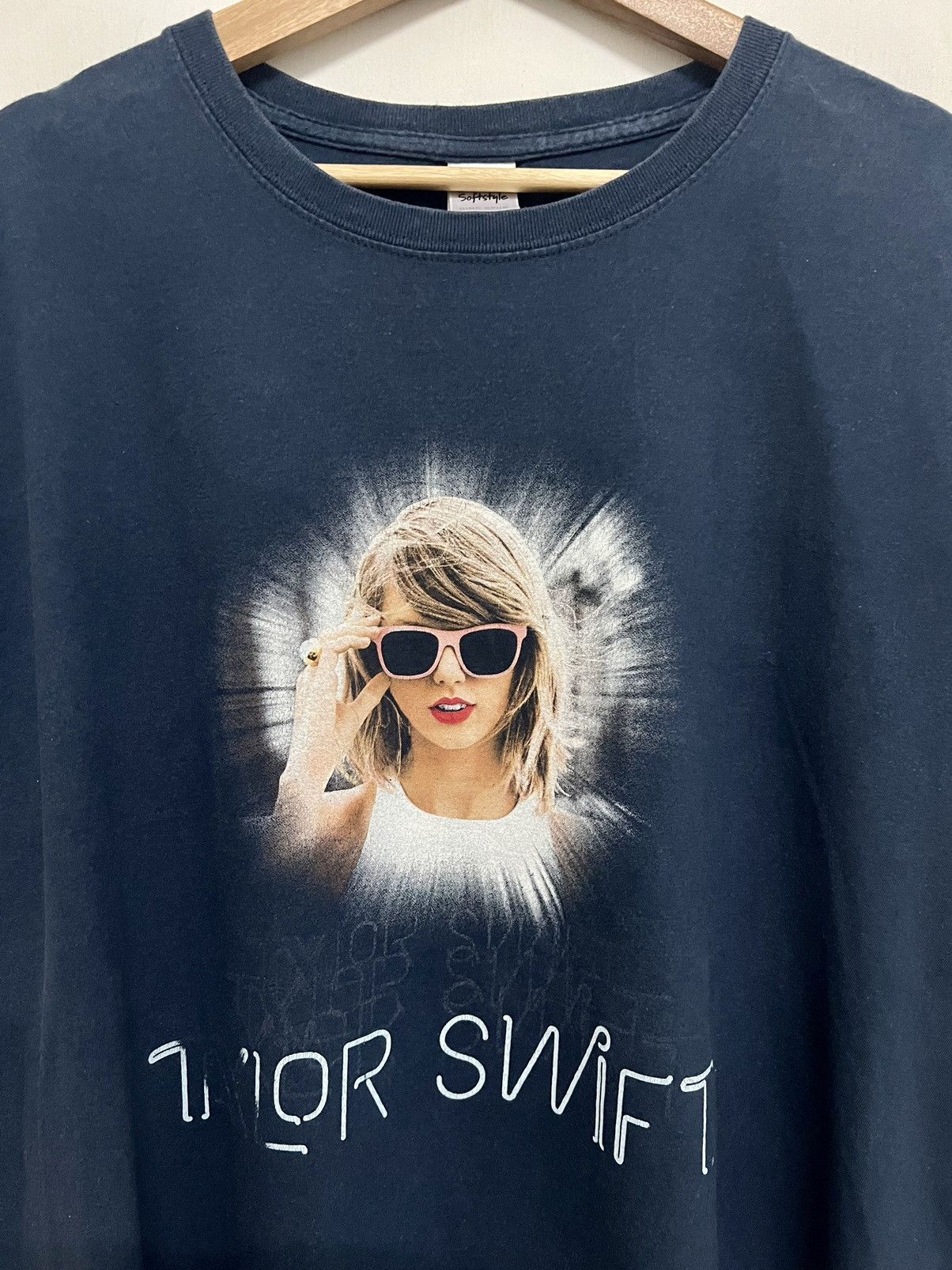 Band Tees × Vintage Taylor Swift The 1989 World Tour Tee Size US XL / EU 56 / 4 - 2 Thumbnail