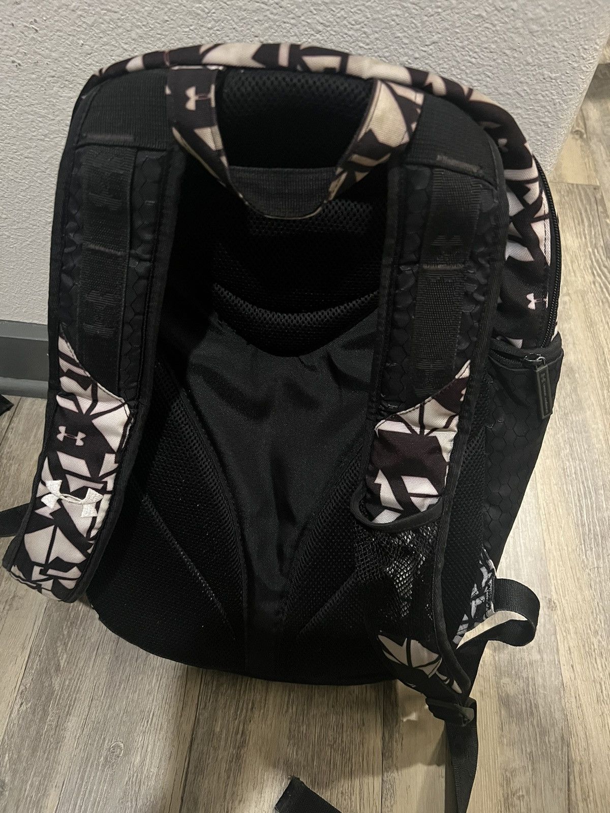Under Armour RARE Under Armour Backpack Size ONE SIZE - 3 Thumbnail