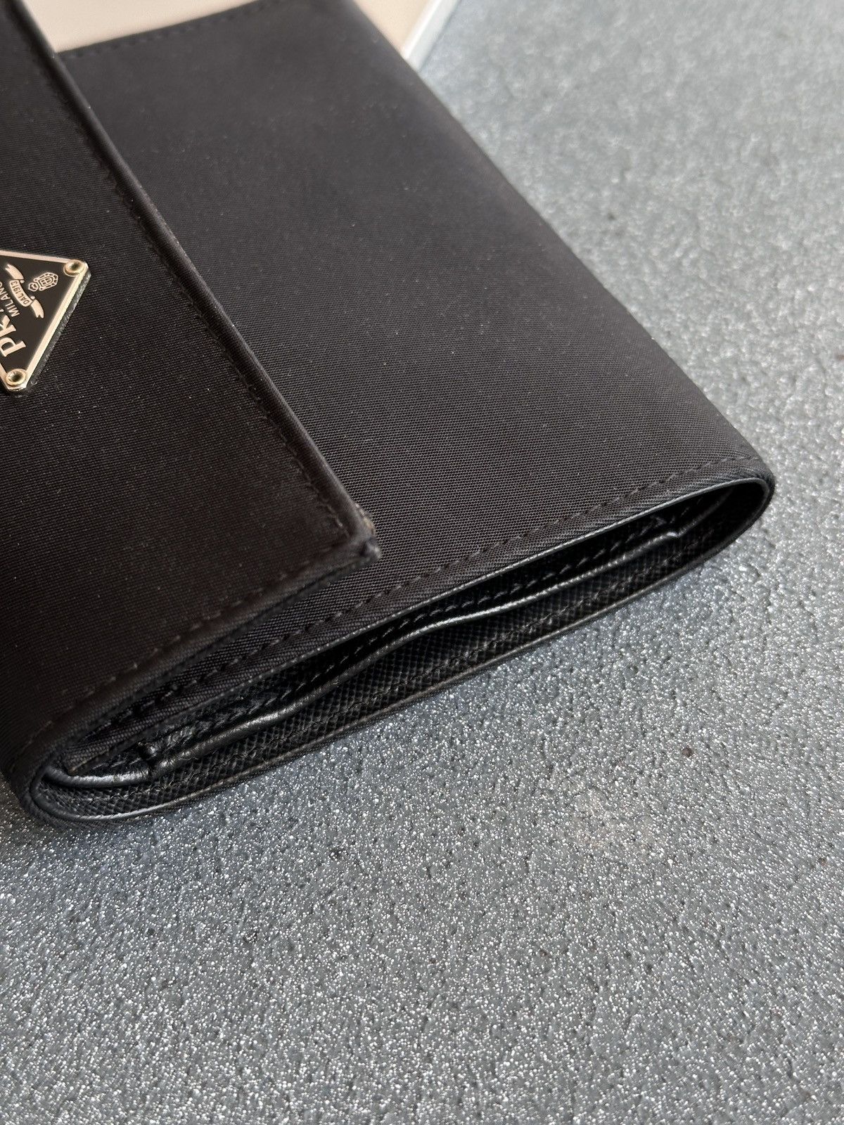 Prada PRADA Triangle Logo Tessuto and Saffiano Tri-Fold Wallet Size ONE SIZE - 9 Thumbnail
