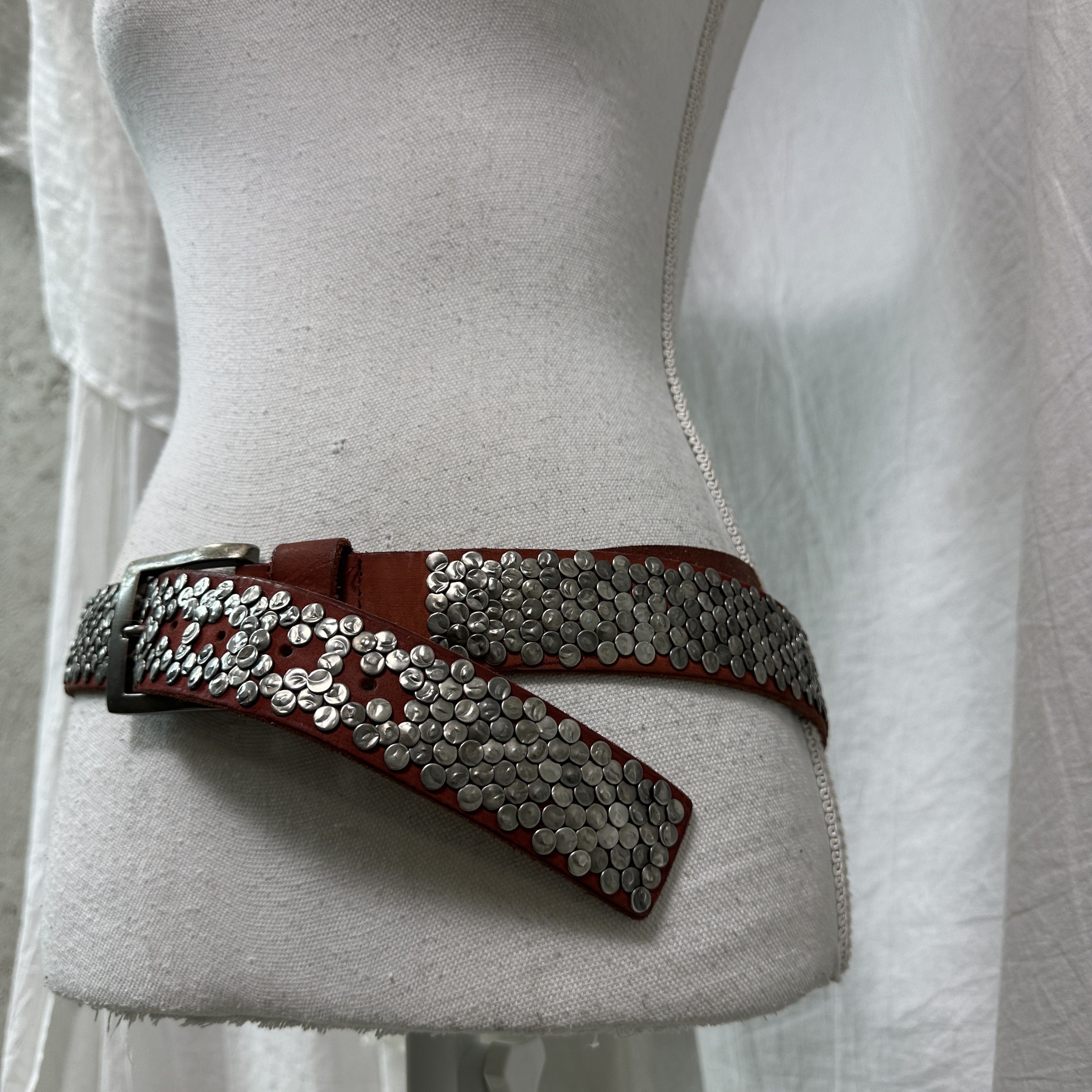Vintage Vintage Avant Garde Leather Studded Grunge Belt 00s Size ONE SIZE - 7 Thumbnail
