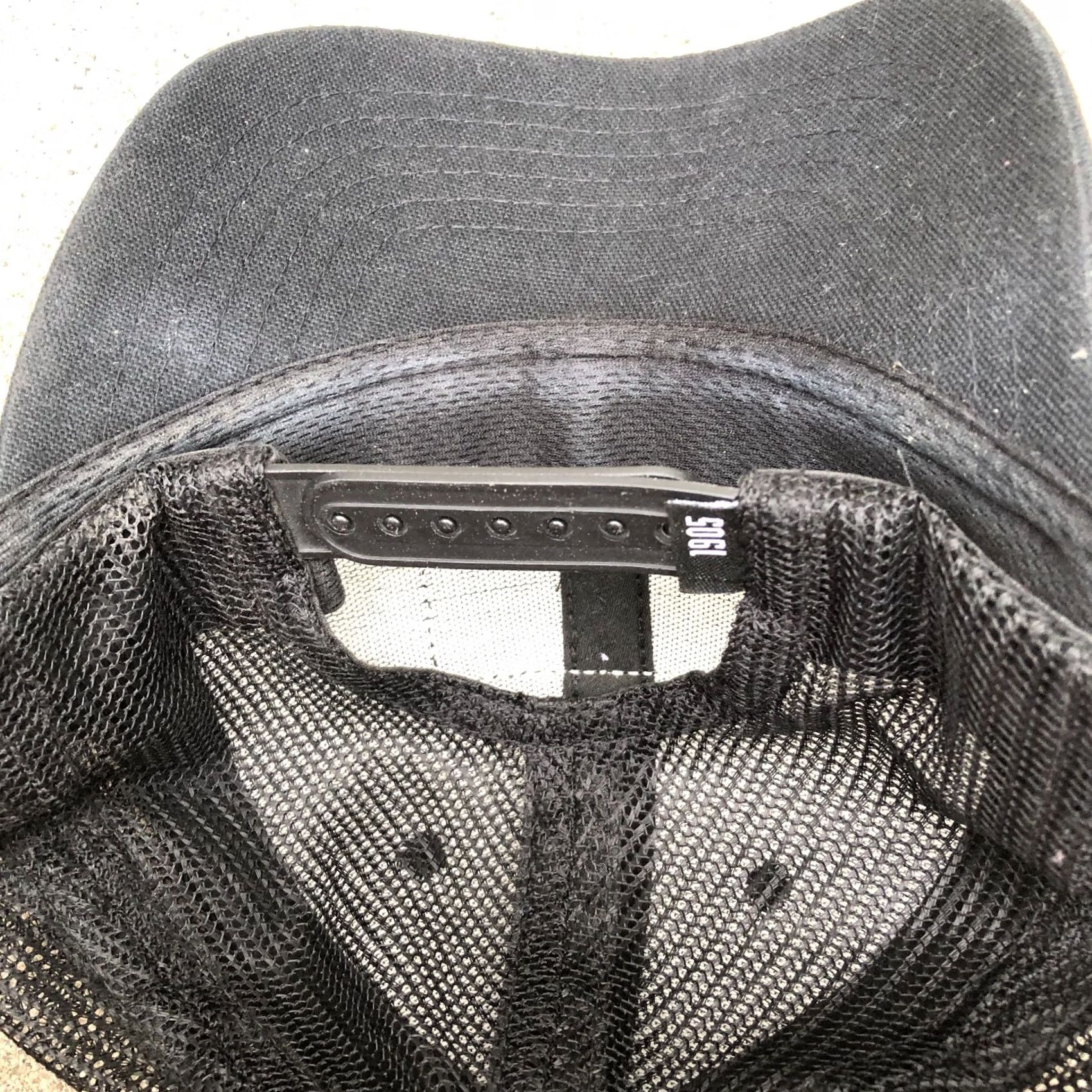 Red Wing VINTAGE RED WING SHOES Trucker Hat Men Black One Size Adjustable Cap Snapback Cap Worn Size ONE SIZE - 3 Thumbnail