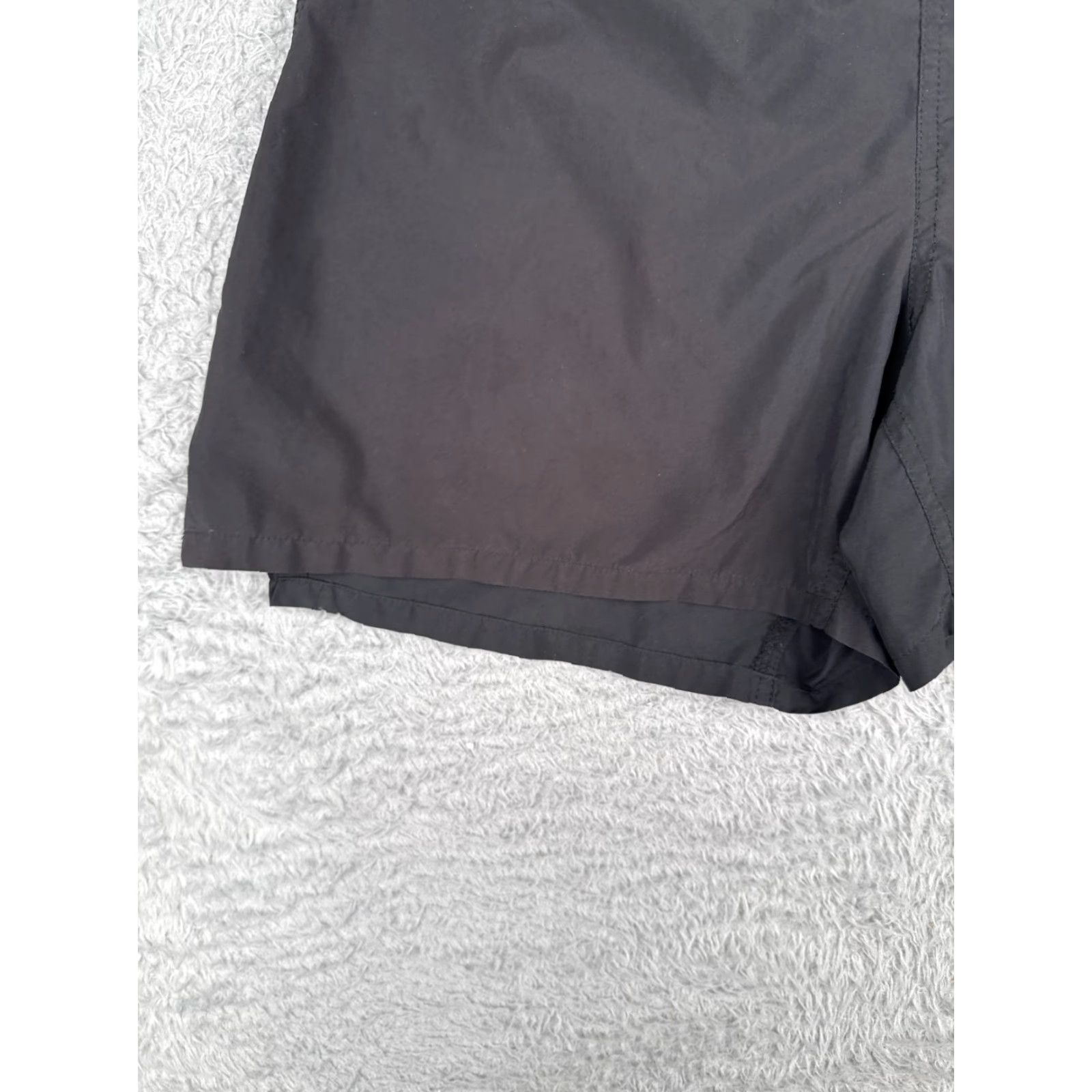 Patagonia Patagonia Shorts Women Medium Black Elastic Waist 100% Polyester Gym Run Workout Size 32" / US 10 / IT 46 - 3 Thumbnail