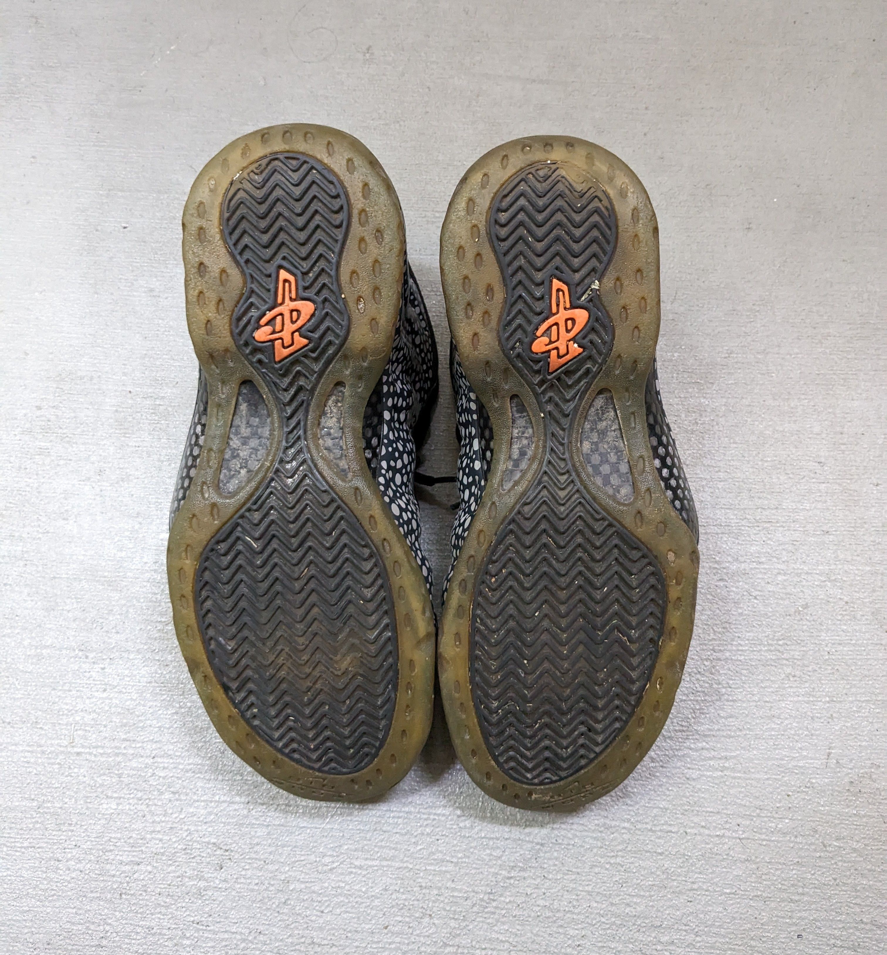 Nike Nike Air Foamposite One PRM Safari Size 11.5 575420-003 Size US 11.5 / EU 44-45 - 15 Thumbnail