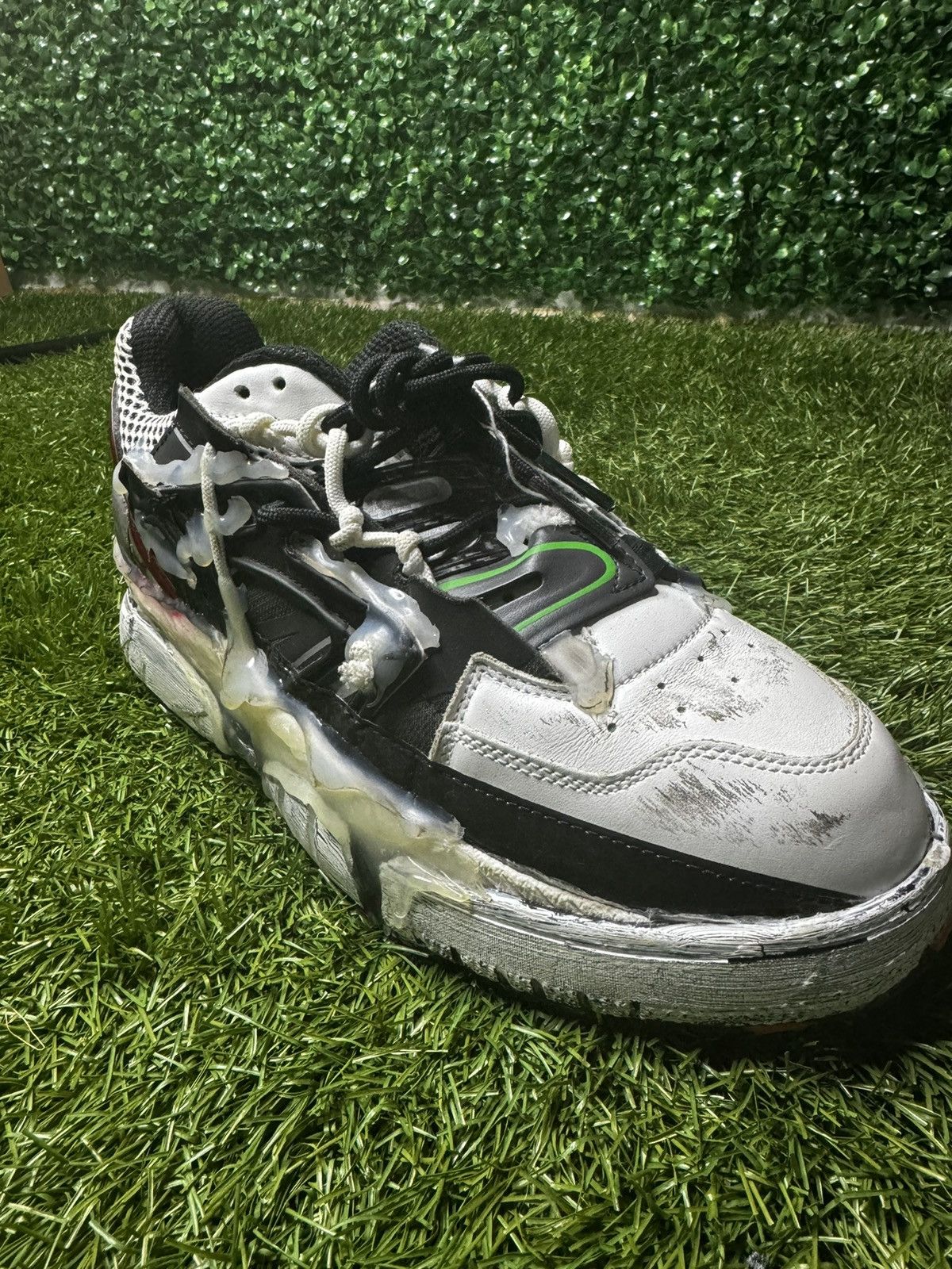 image of Maison Margiela Madison Margiela Fusion Shoes in White, Men's (Size 8)