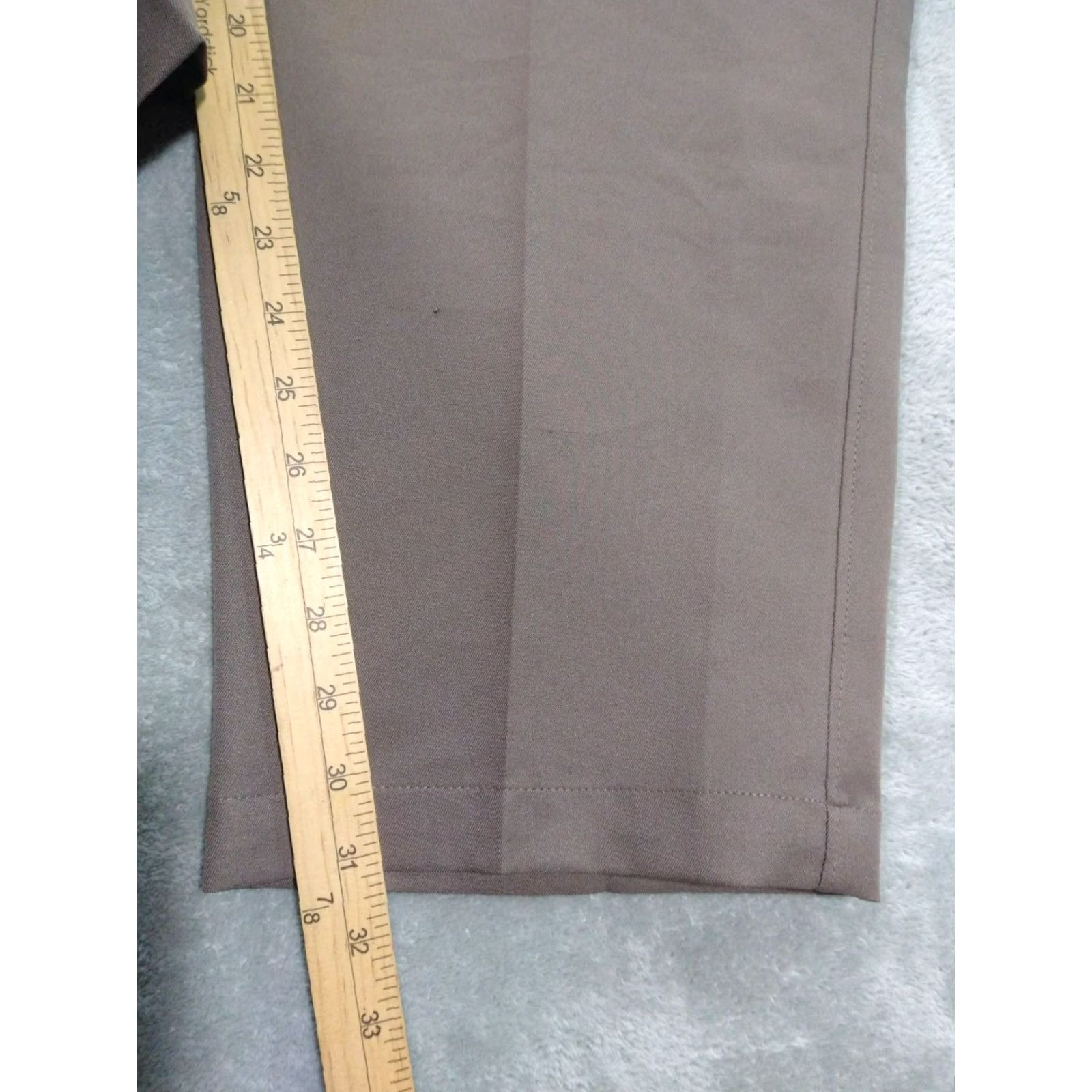 Vintage Oak Hill Pants Mens 46x32 Brown Dress Slacks Pleated High Rise Regular Tapered Leg Business Casual Formal Workwear Polyester Slacks Mens Brown 46 32 Size US 30 / EU 46 - 5 Thumbnail