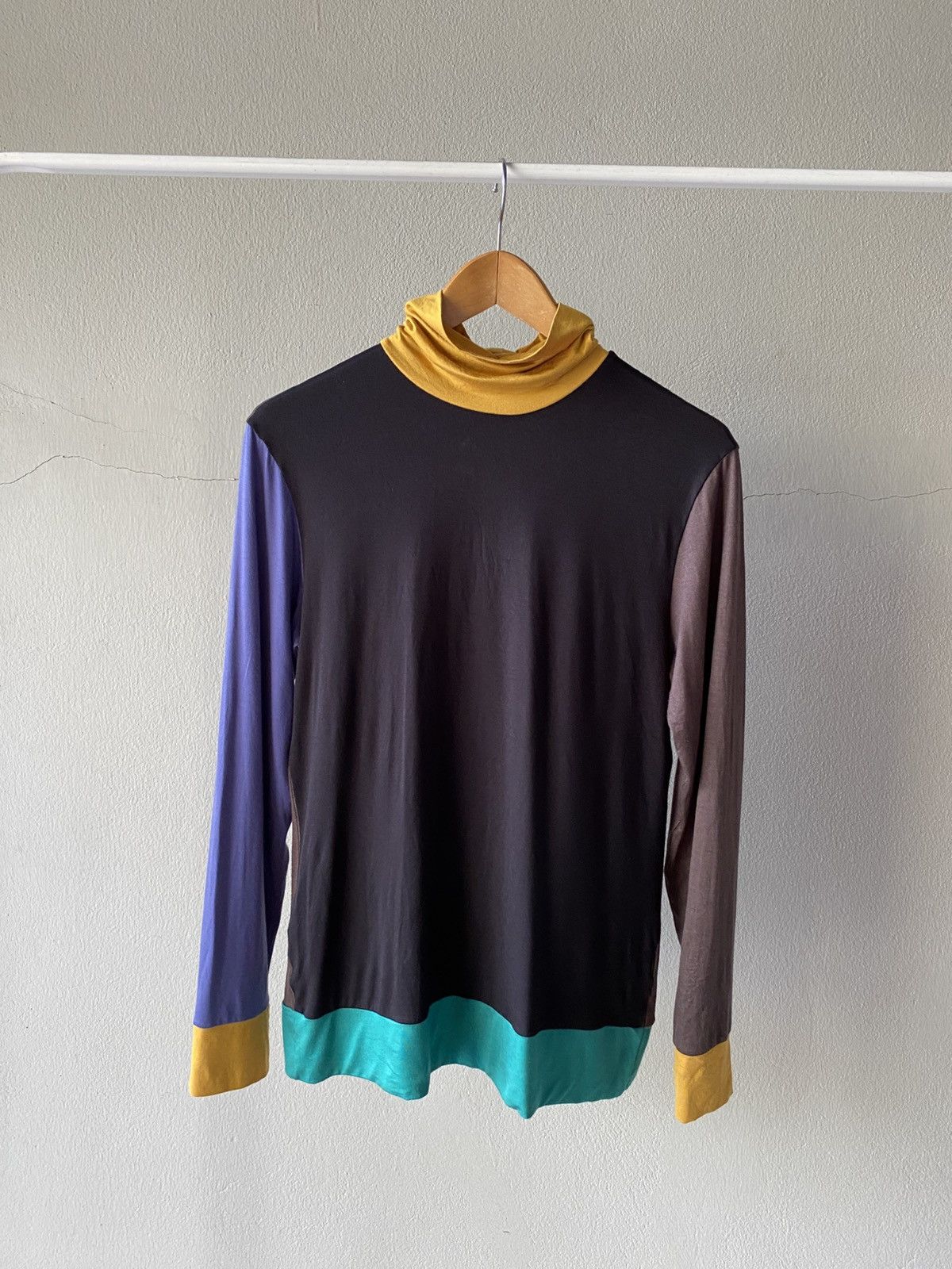 Marni × Uniqlo MARNI Uniqlo Multicolor Turtleneck Tee Size XL / US 12-14 / IT 48-50 - 1 Thumbnail