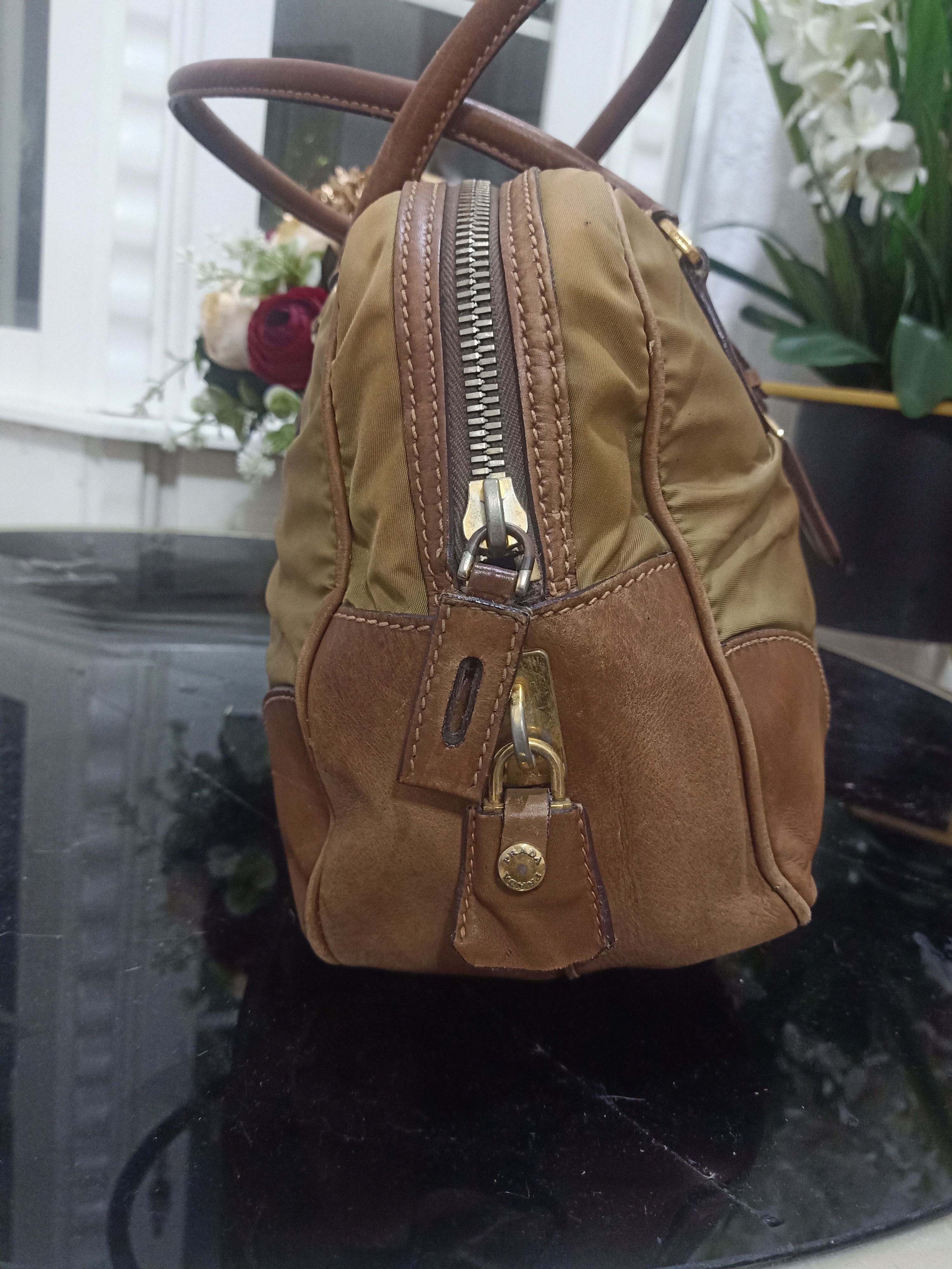 Prada Authentic Prada Shoulder Bag Size ONE SIZE - 5 Thumbnail