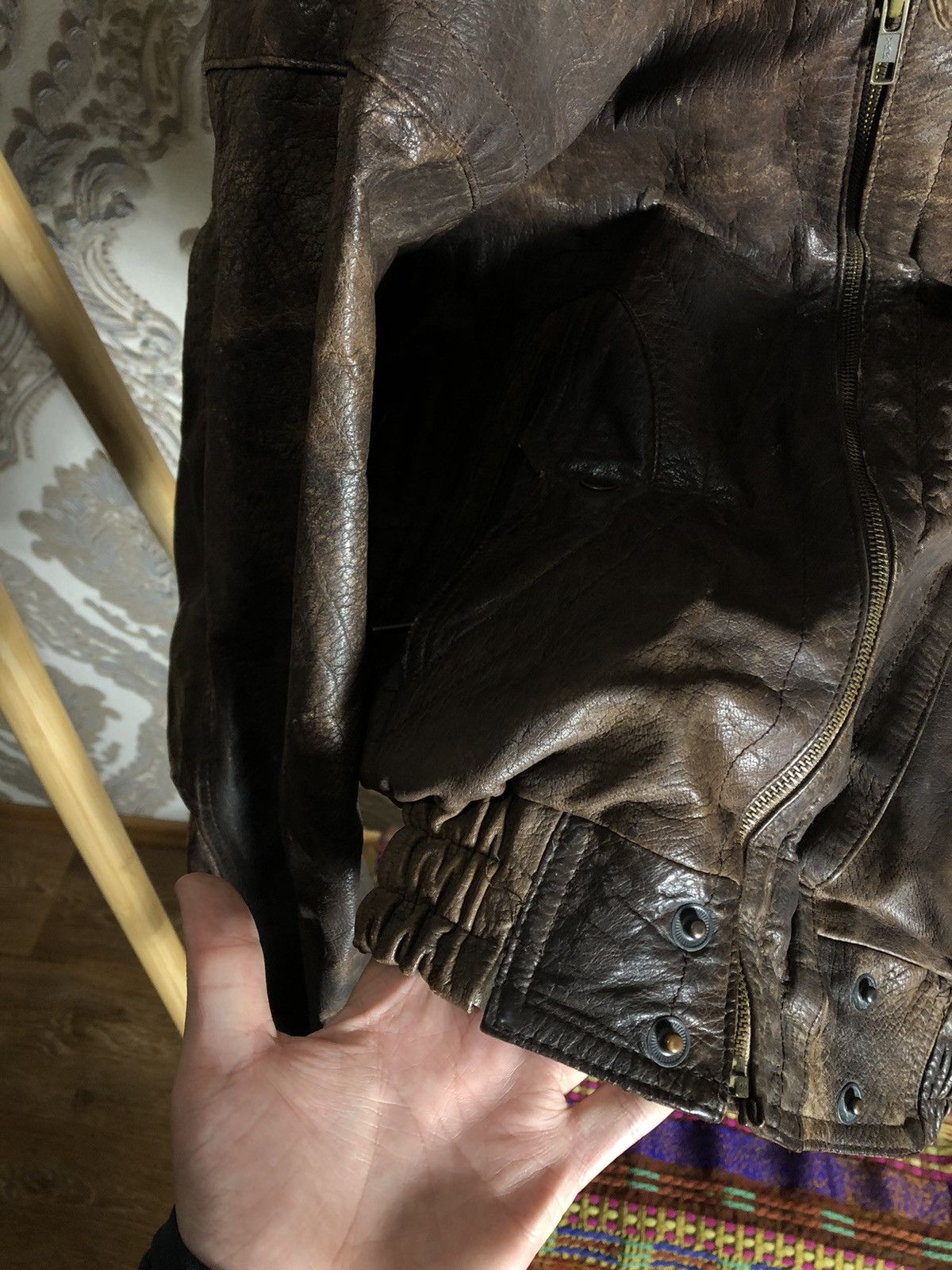 Genuine Leather VINTAGE GENUINE LEATHER BOMBER JACKET MOTORCYCLE RETRO 90s Size US M / EU 48-50 / 2 - 10 Thumbnail