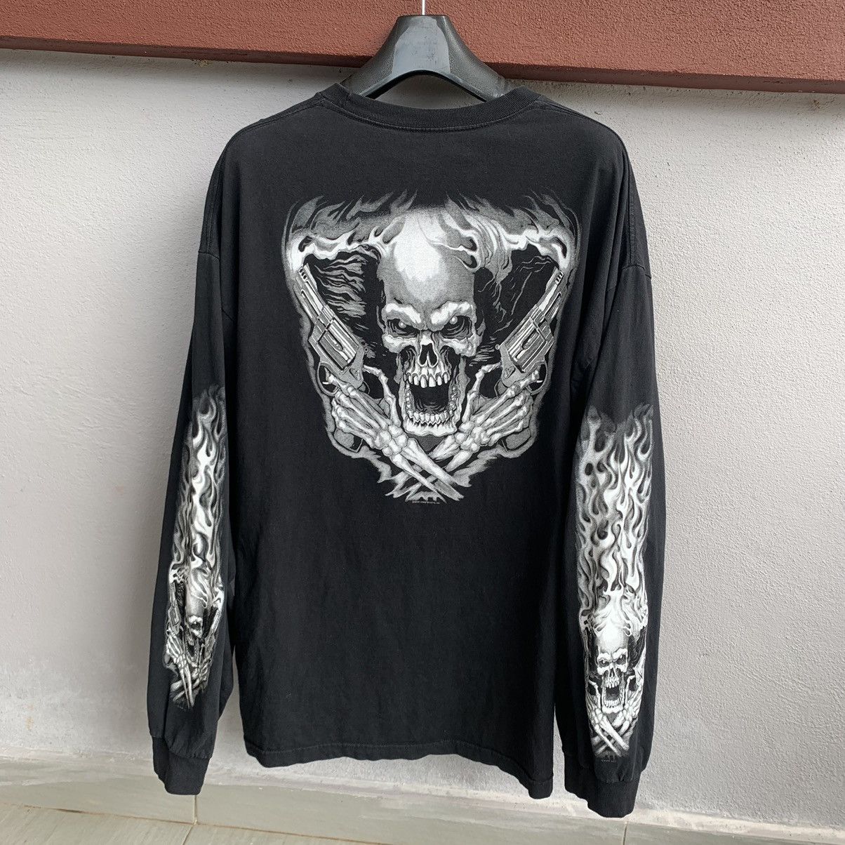 Vintage Y2K Skull Reaper Revolver Flame Overprint Long Sleeve Tee Size US XXL / EU 58 / 5 - 1 Thumbnail