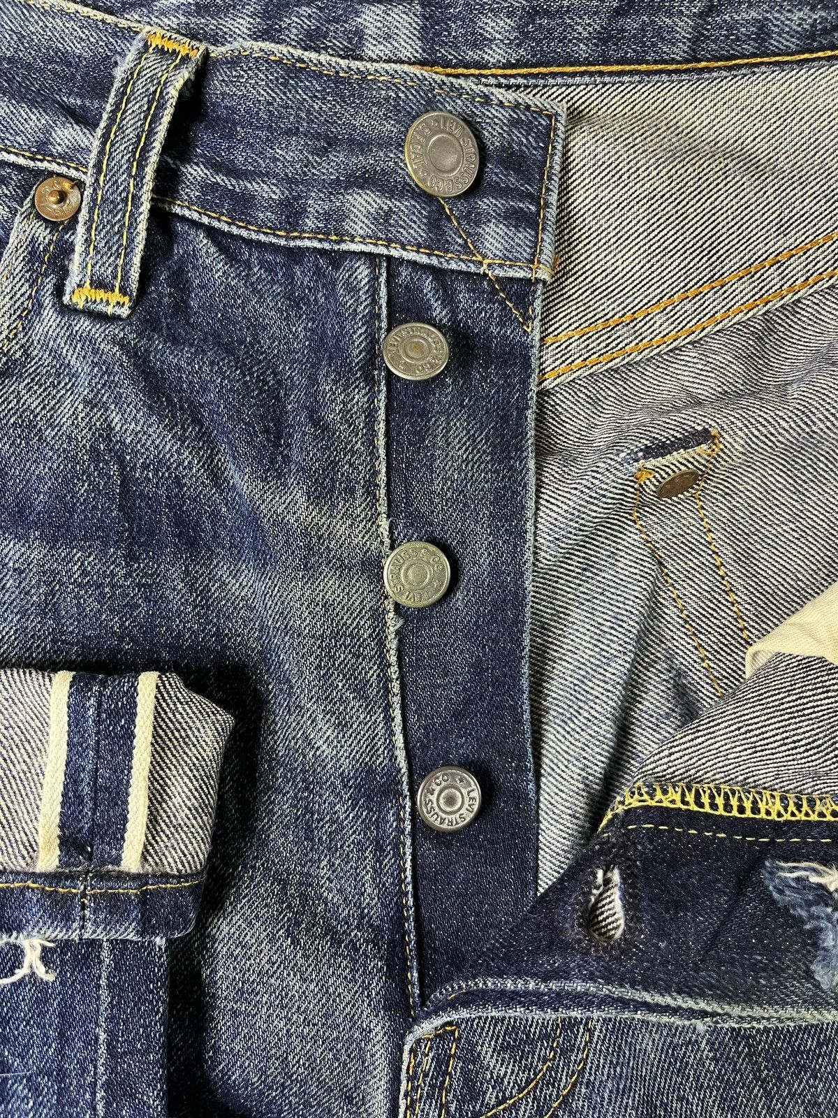 Levi's Vintage 80s Levis 501 Selvedge Big E Loose Jeans Button 555 Size US 28 / EU 44 - 4 Thumbnail