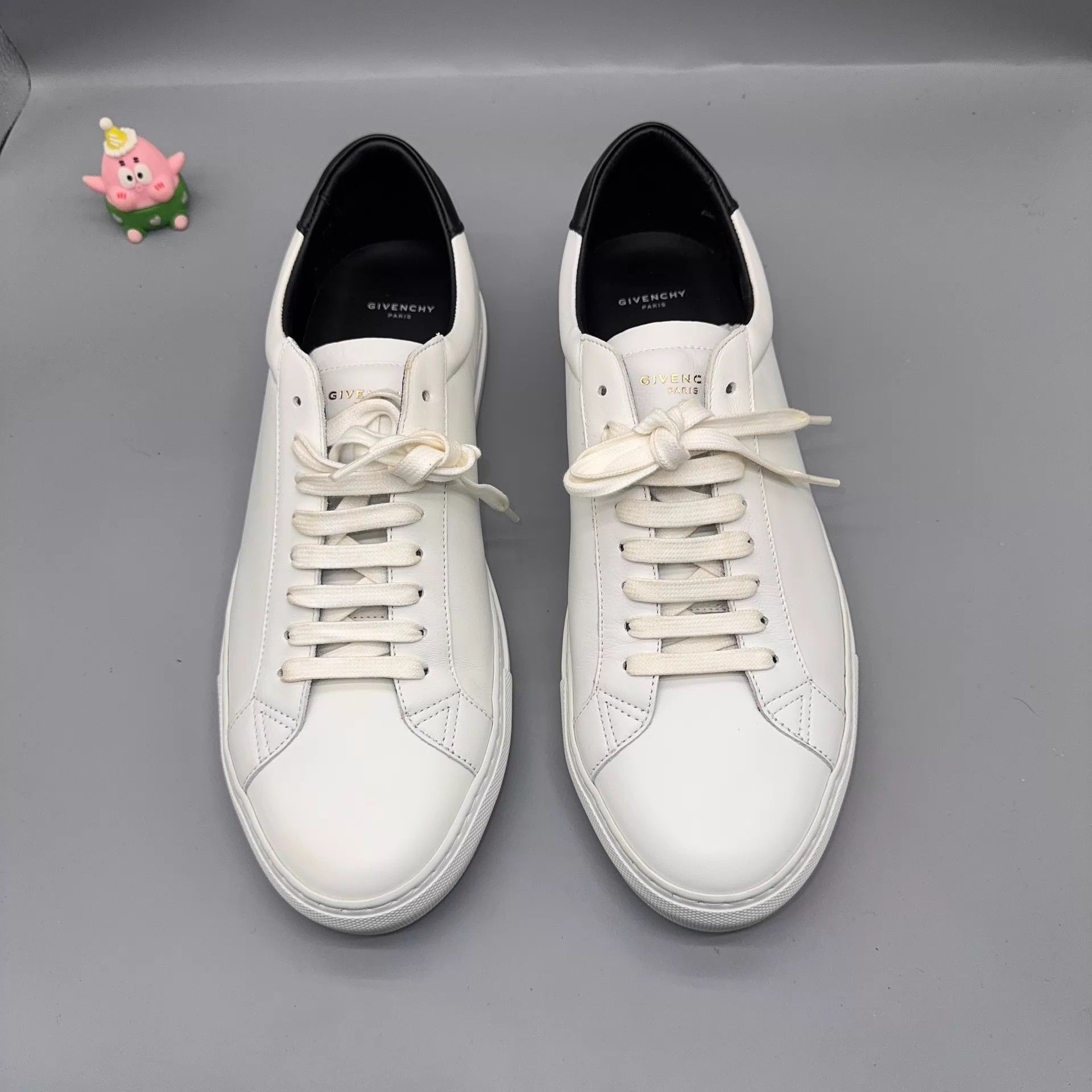 Givenchy Givenchy Urban Black Tail Sneaker 43 Size US 10 / EU 43 - 2 Thumbnail