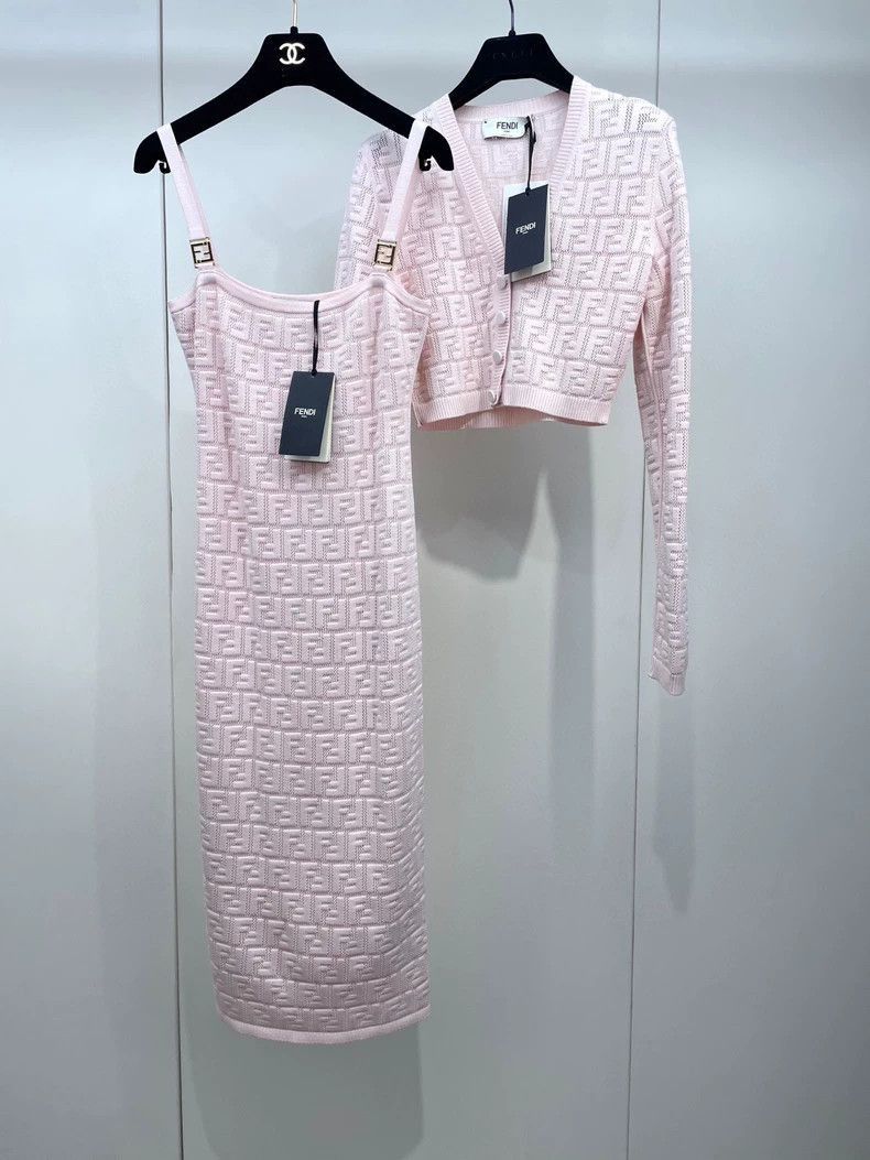 Fendi Fendi Pink Knit Logo Cami Dress Size US 40 / EU 56 - 2 Thumbnail