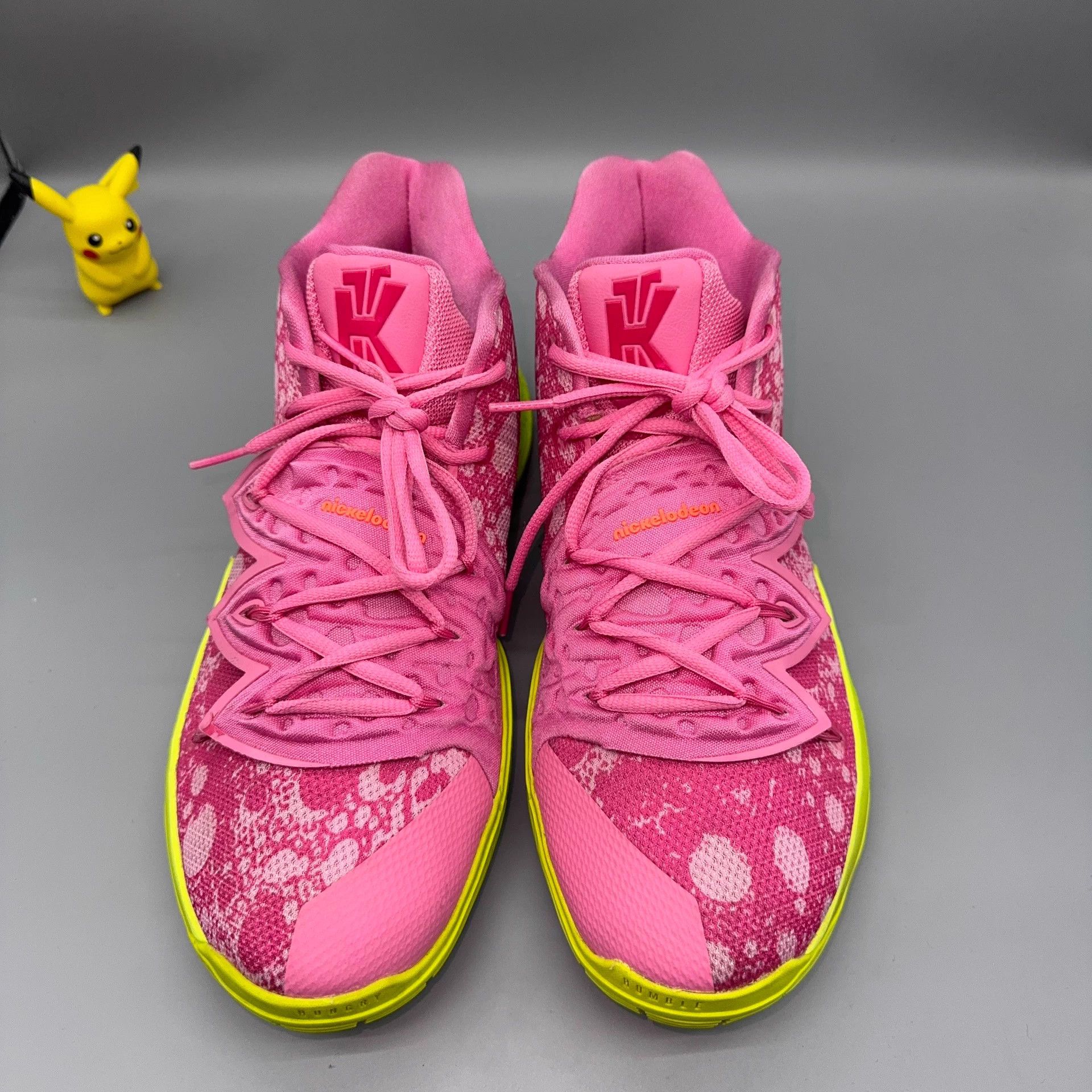 Nike Nike Kyrie 5 SpongeBob x Patrick Pink Like New Size US 11 / EU 44 - 2 Thumbnail