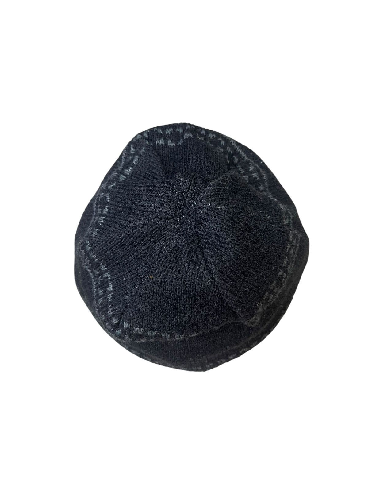 Columbia Vintage Columbia Aztec Pattern Beanie Hat Streetwear Size ONE SIZE - 2 Thumbnail