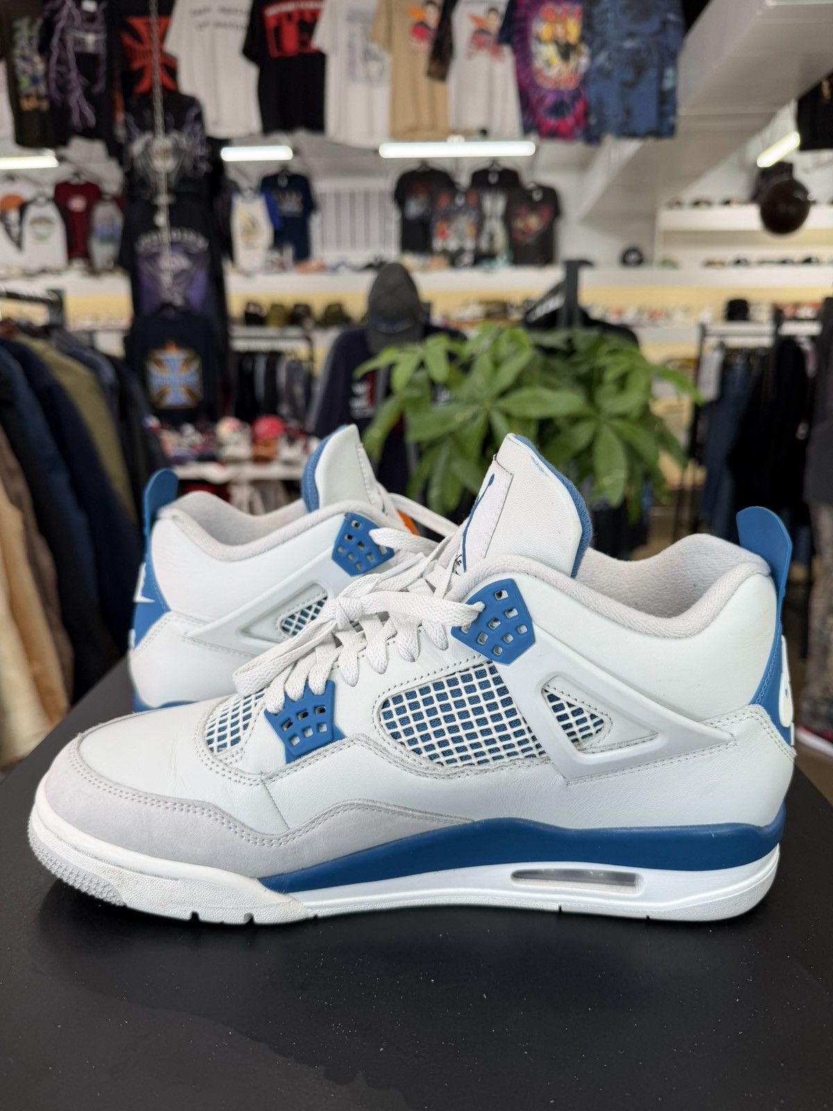 Jordan Brand Air Jordan 4 Military Blue Size 11 (2024) Size US 11 / EU 44 - 4 Thumbnail