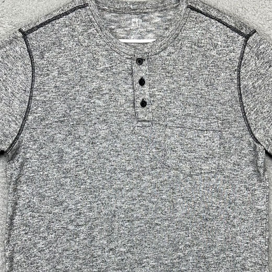 Gap GAP Henley Sweater Mens L Gray Knit Long Sleeve Pocket Casual Winter Size US L / EU 52-54 / 3 - 2 Thumbnail