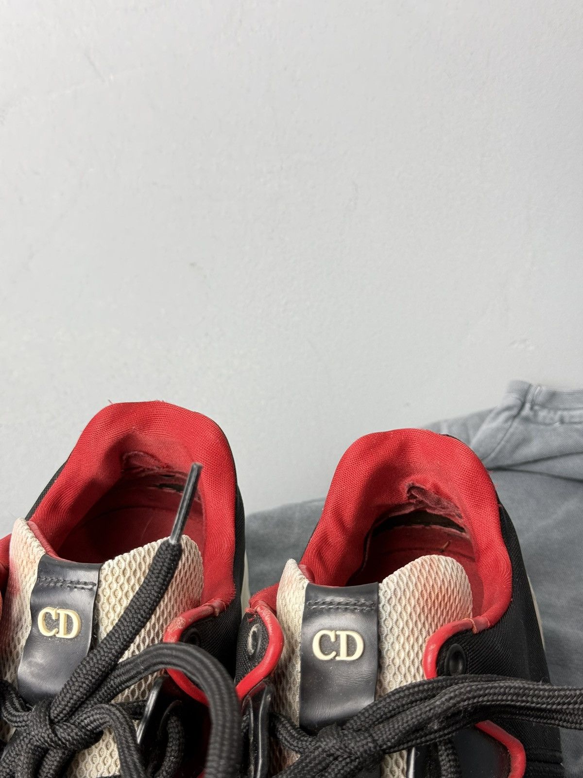 Dior Vintage Dior Low Top Sneakers Size US 7 / EU 40 - 17 Thumbnail