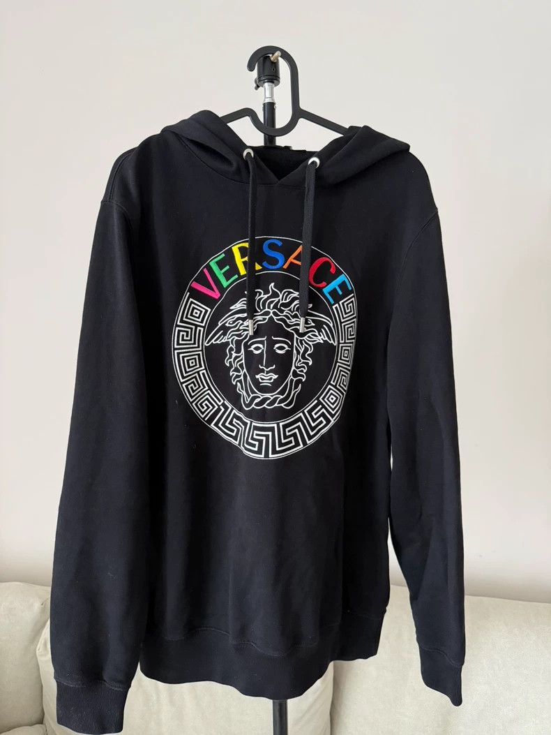 Versace Versace Black hooded sweatshirt Size US S / EU 44-46 / 1 - 1 Thumbnail