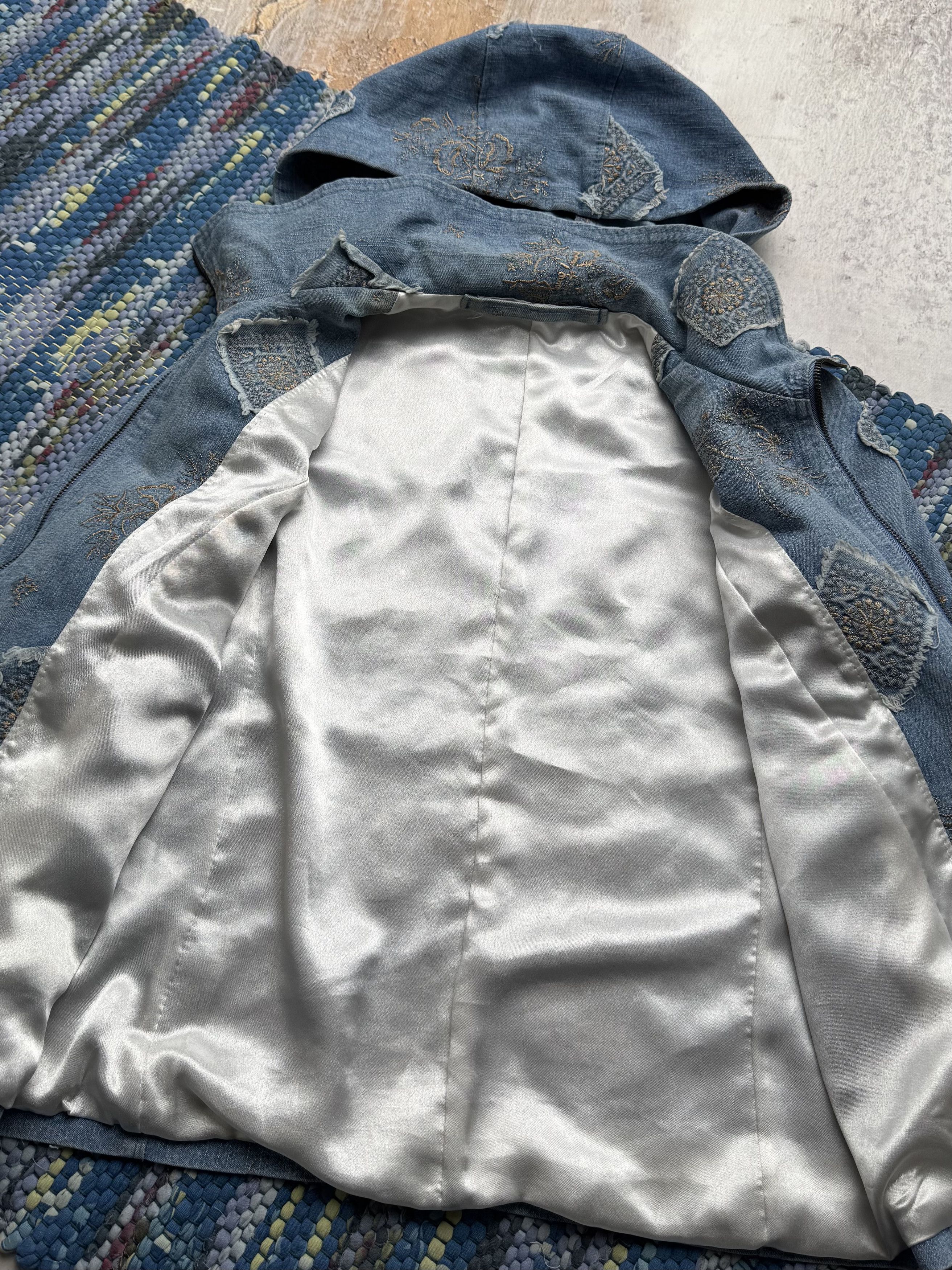 Vintage Vintage Hooded Embroidered Patchwork Distressed Jacket Size M / US 6-8 / IT 42-44 - 4 Thumbnail