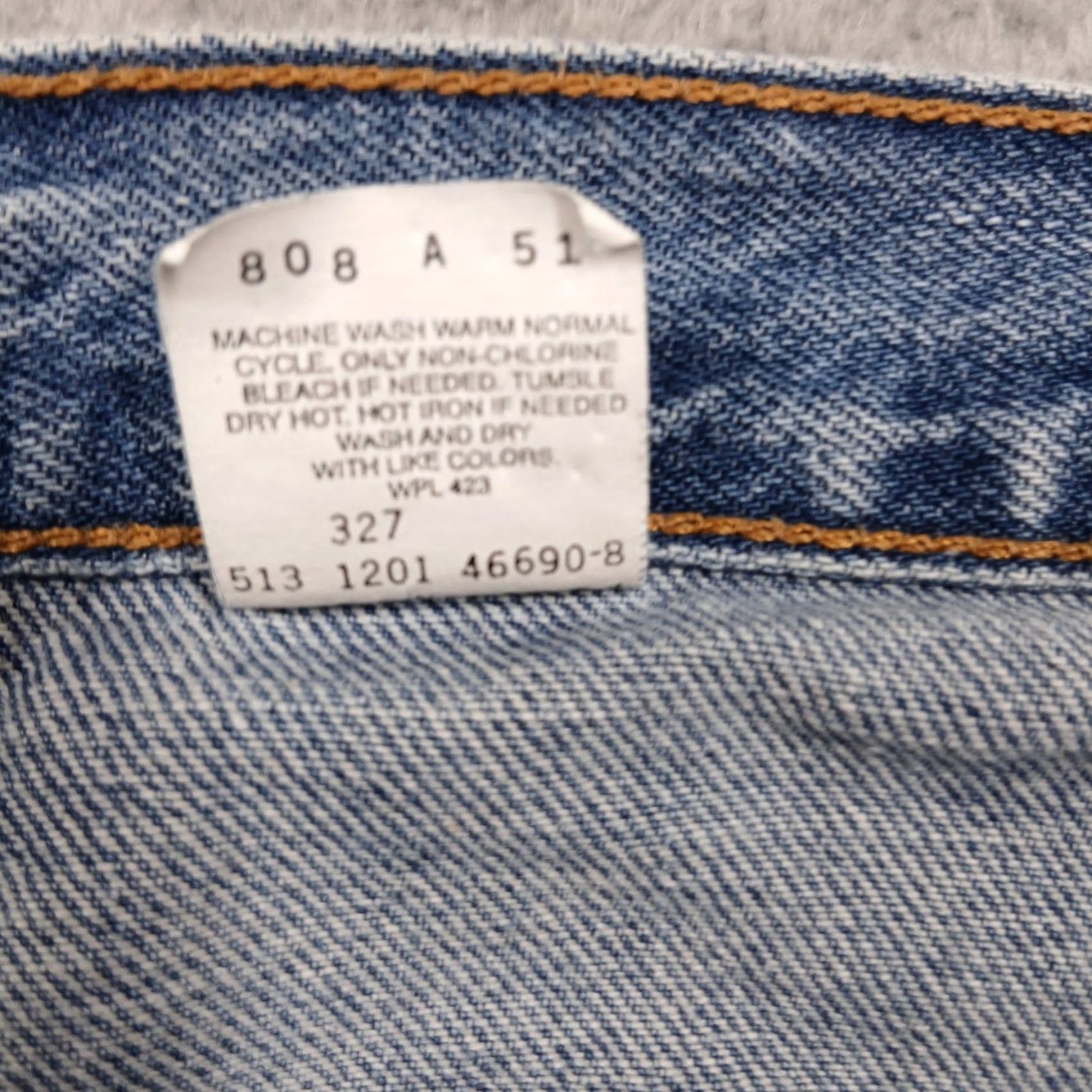 Levi's VINTAGE Levi's 505 Jeans Mens 40x30 Regular Fit Straight Leg Light Wash Size US 40 / EU 56 - 4 Thumbnail