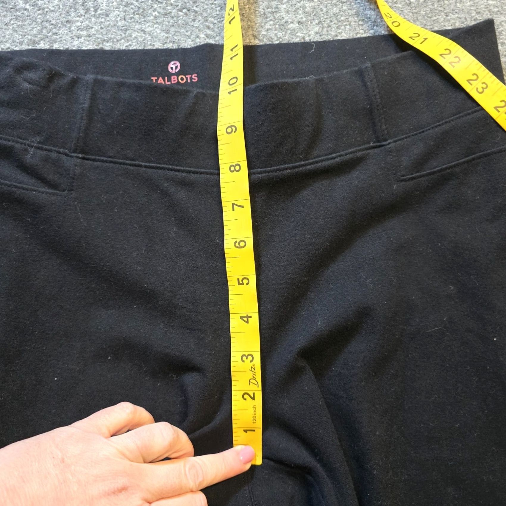 Talbots Talbots Pants Women Petite Small Black Relaxed Pull On Sweatpants Casual Straight Leg Flat Front Size 28" / US 6 / IT 42 - 6 Thumbnail