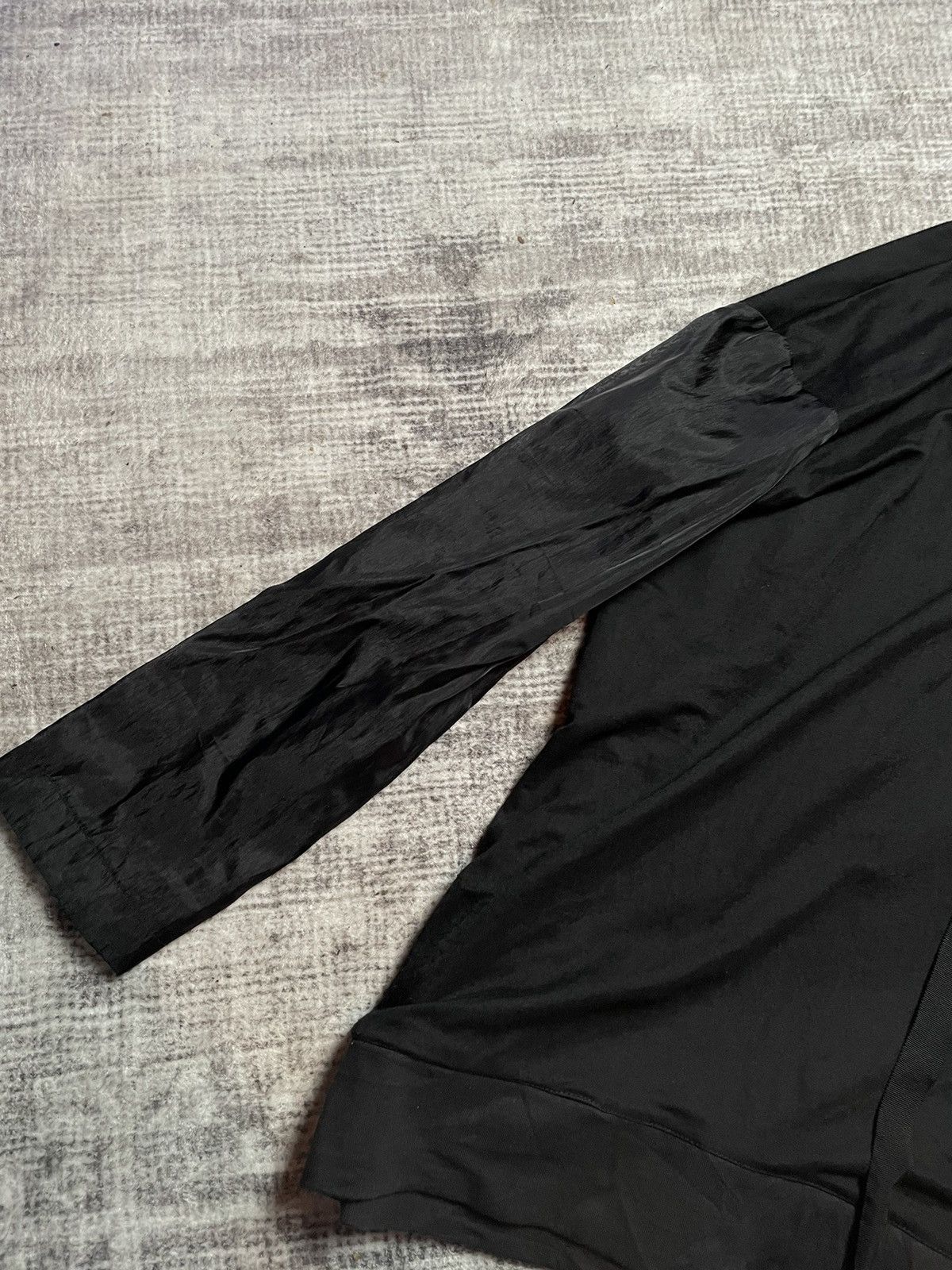 Ann Demeulemeester Ann Demeulemeester Black Tony Cold Shoulder Hoodie Size US M / EU 48-50 / 2 - 5 Thumbnail