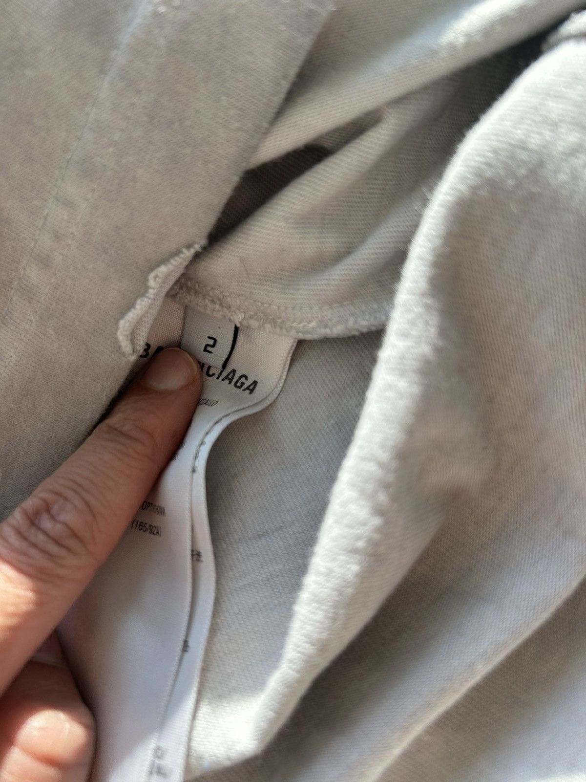 Balenciaga Grey balenciaga tshirt Size US L / EU 52-54 / 3 - 2 Thumbnail