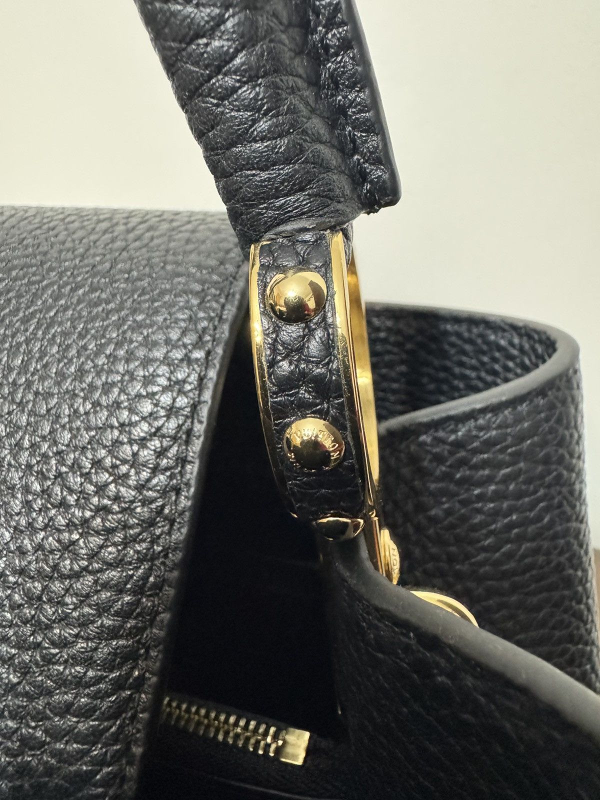 Louis Vuitton Bag Louis Vuitton Capuciness MM Size ONE SIZE - 11 Thumbnail