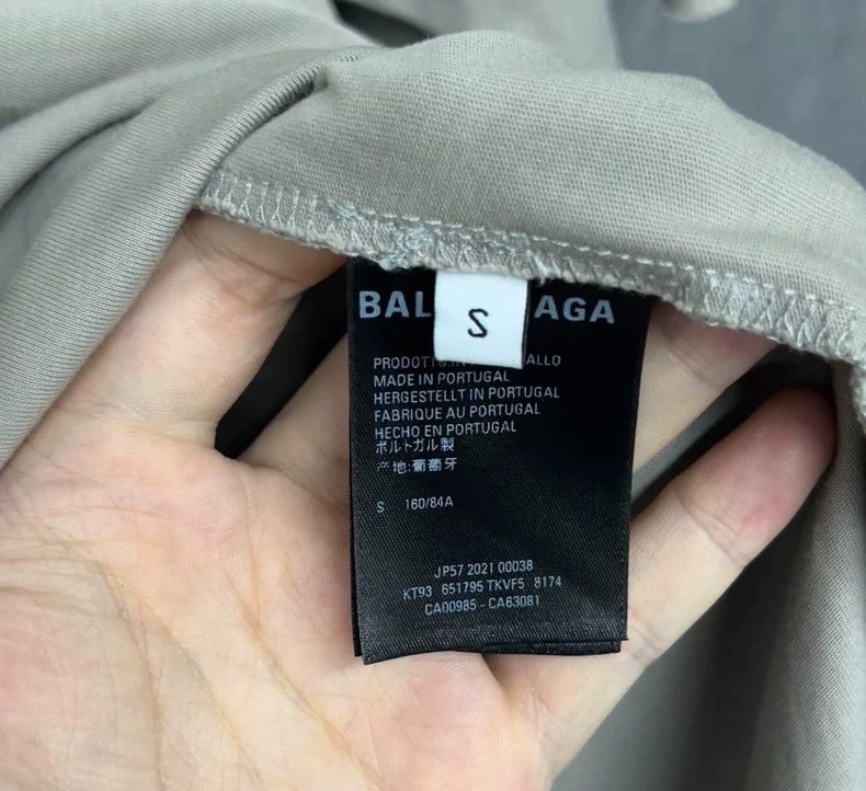 Balenciaga Balenciaga Mosaic Logo Destruction Short Sleeve Size US S / EU 44-46 / 1 - 4 Thumbnail