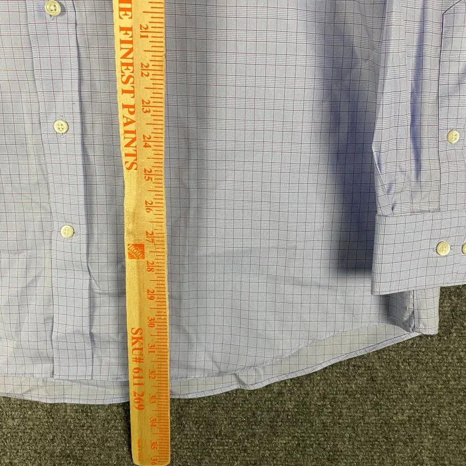 Kirkland Signature Kirkland Button Down Shirt Men's 17 Traditional Fit 34/35 Size US XL / EU 56 / 4 - 4 Thumbnail