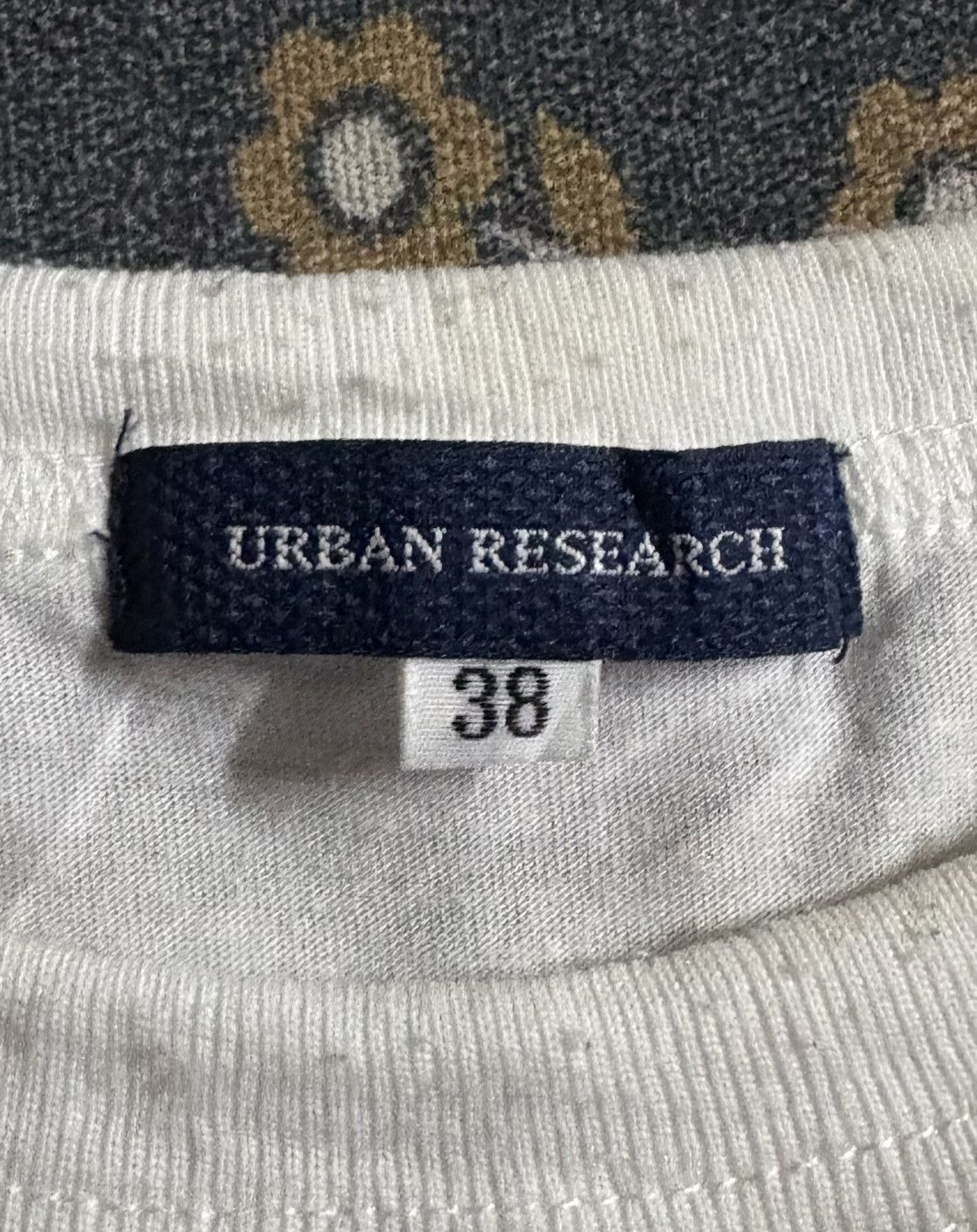 Japanese Brand Japanese Brand URBAN RESEARCH Double Layer Style Tee Size US L / EU 52-54 / 3 - 4 Thumbnail