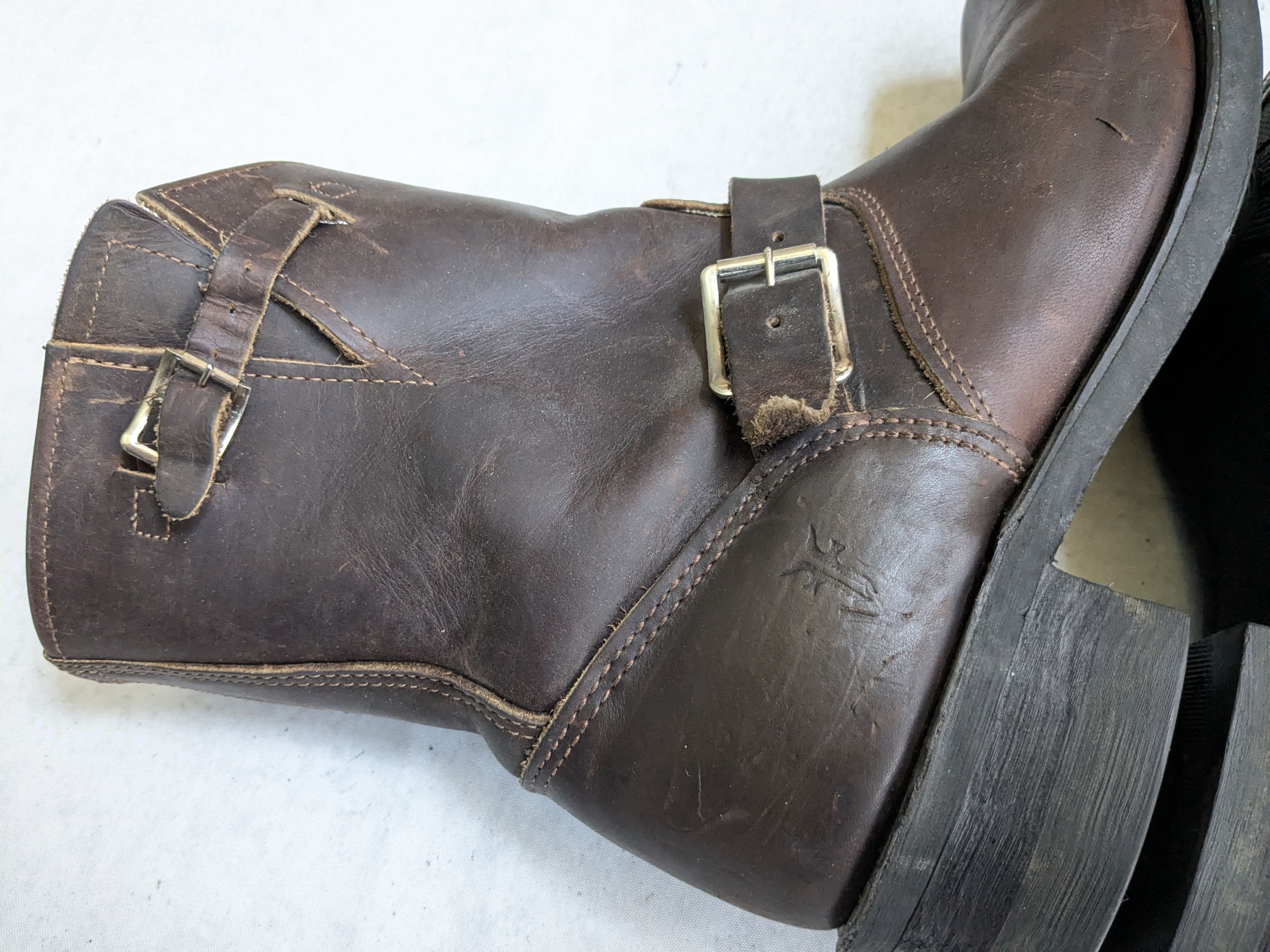Frye Frye Engineer Boots Brown 12 M Leather Buckle Size US 12 / EU 45 - 8 Thumbnail