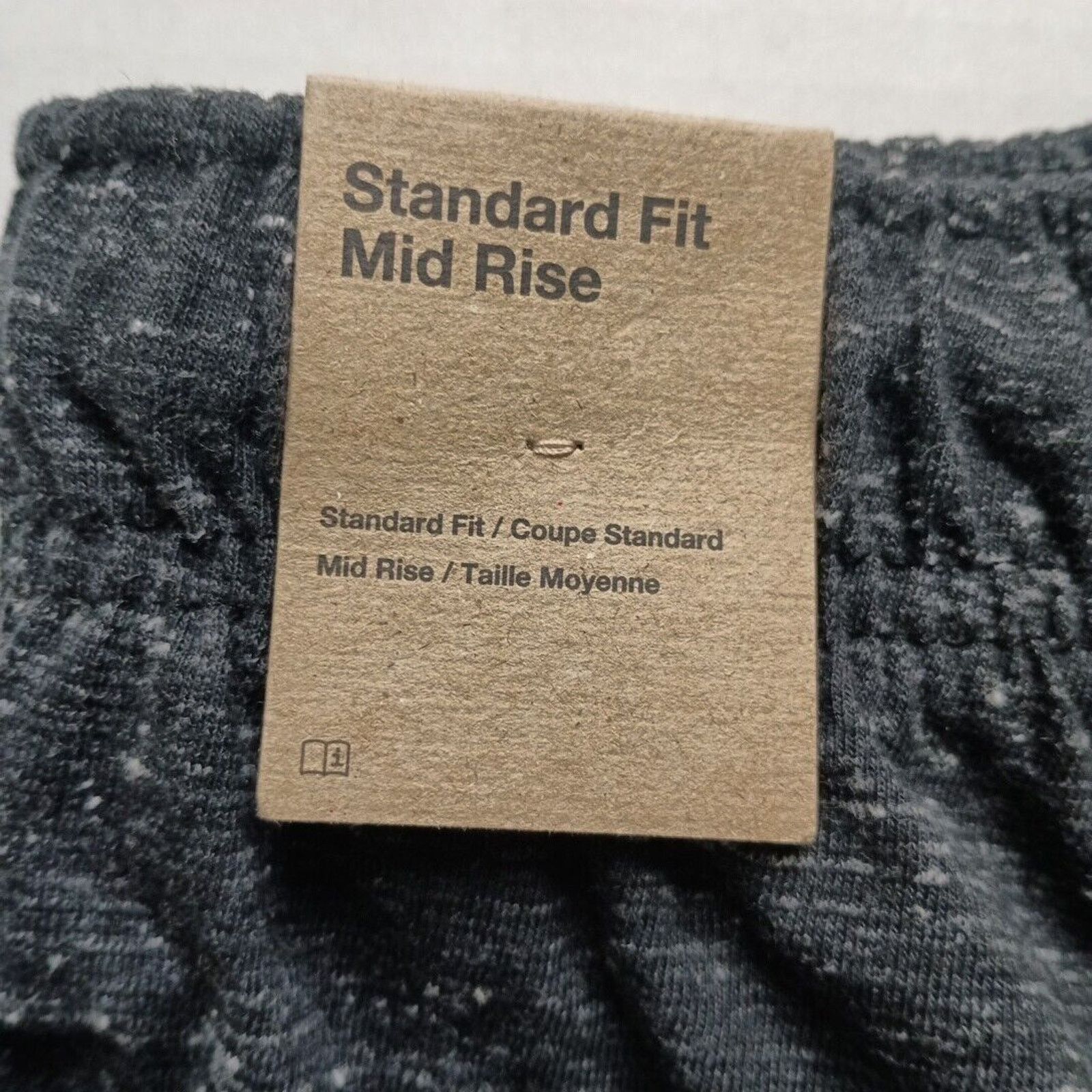 Nike Women's Nike Standard Fit Mid Rise Plus 1X Shorts Black Size 38" / US 16 / IT 52 - 8 Thumbnail