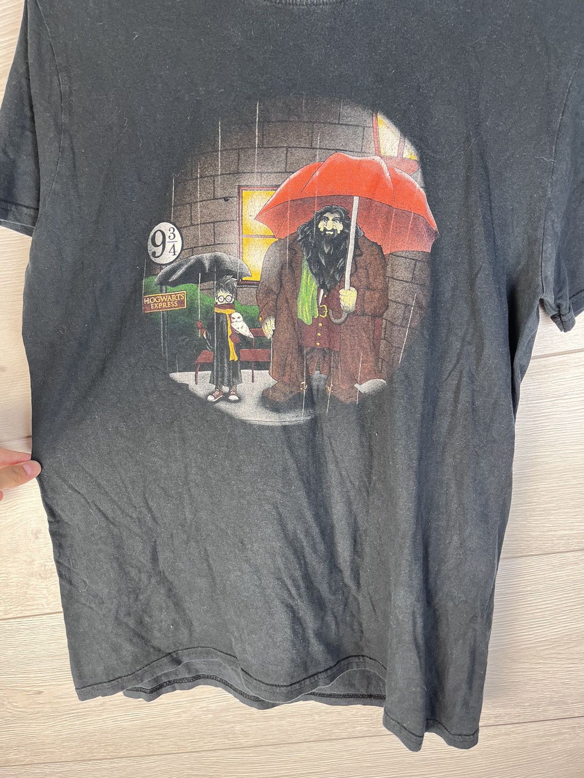 Fruit Of The Loom Vintage men’s Harry Potter merch size M Size US M / EU 48-50 / 2 - 9 Thumbnail