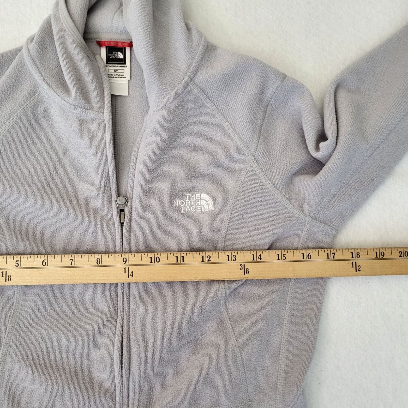 The North Face The North Face Women's Fleece Full Zip Jacket S Gray Regular Fit XS? Size S / US 4 / IT 40 - 3 Thumbnail