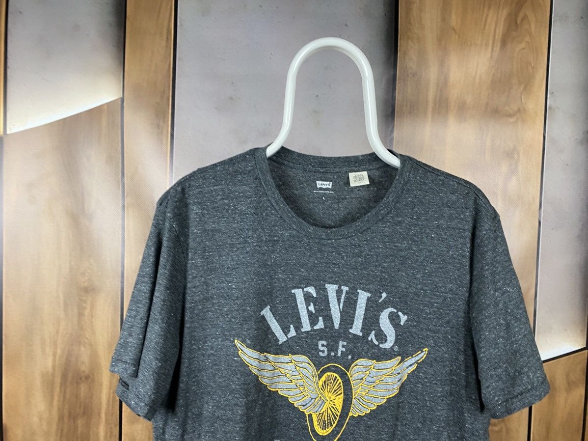 Levi's 🎠T-Shirt Levi’s Cal Est 1873 Art Tee🎠 Size US L / EU 52-54 / 3 - 4 Thumbnail