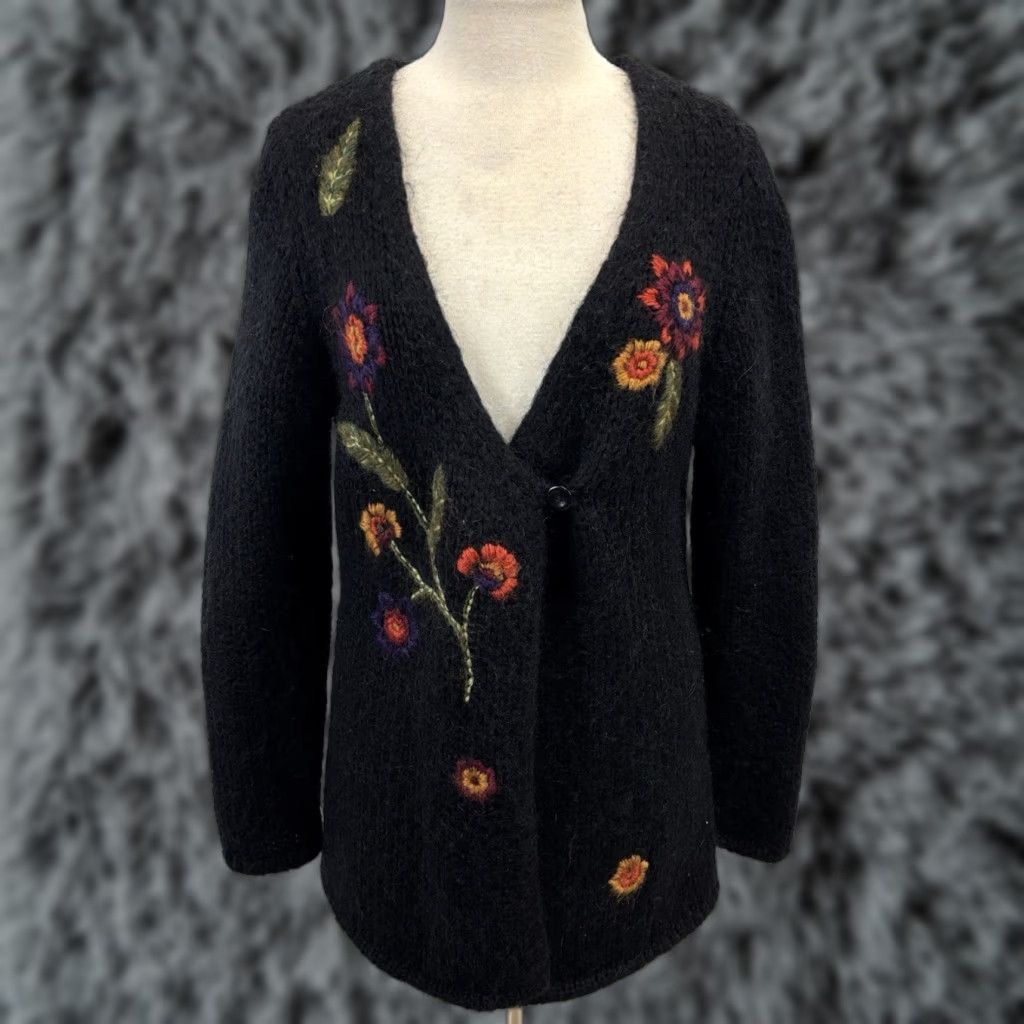 Willi Smith VINTAGE Willi Smith Cardigan Sweater Mohair Blend Large Black Floral Embroidered Chunky Knit L Womens Size L / US 10 / IT 46 - 1 Thumbnail