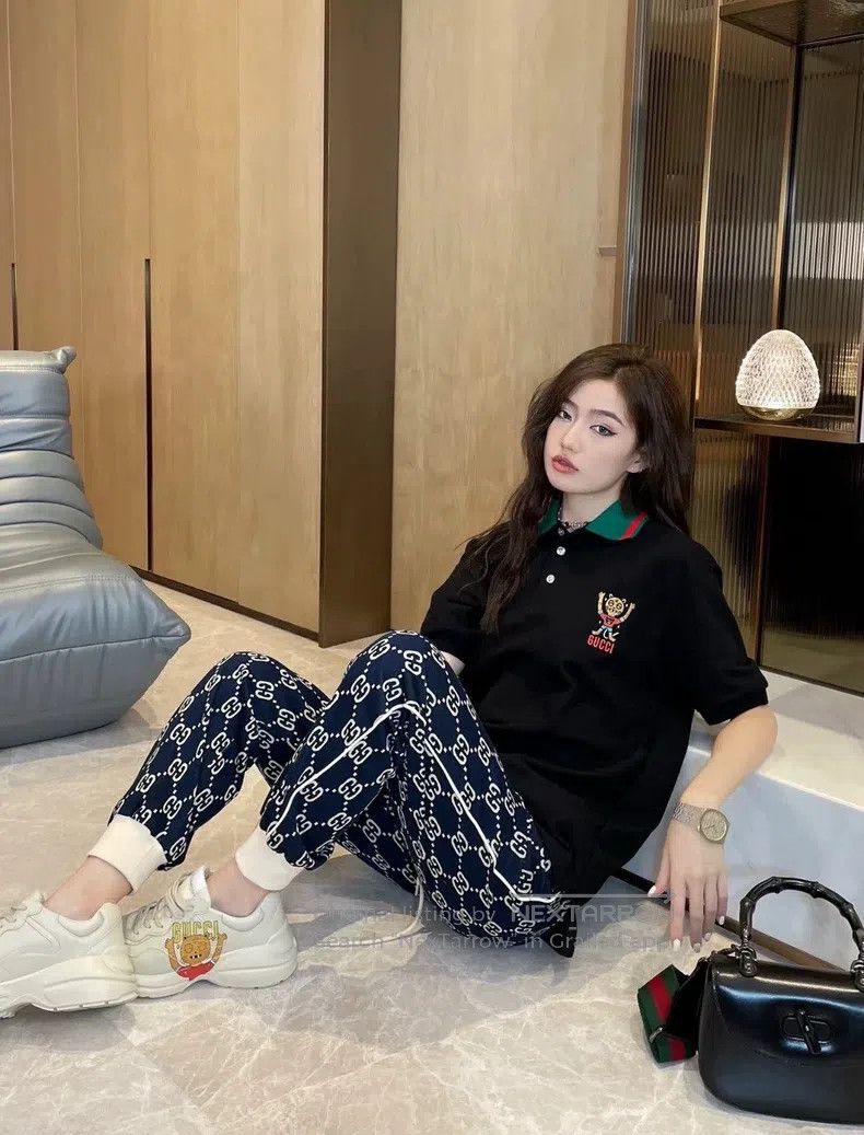 Gucci Gucci Short-sleeved Polo shirt with kitten embroidery Size US S / EU 44-46 / 1 - 7 Thumbnail