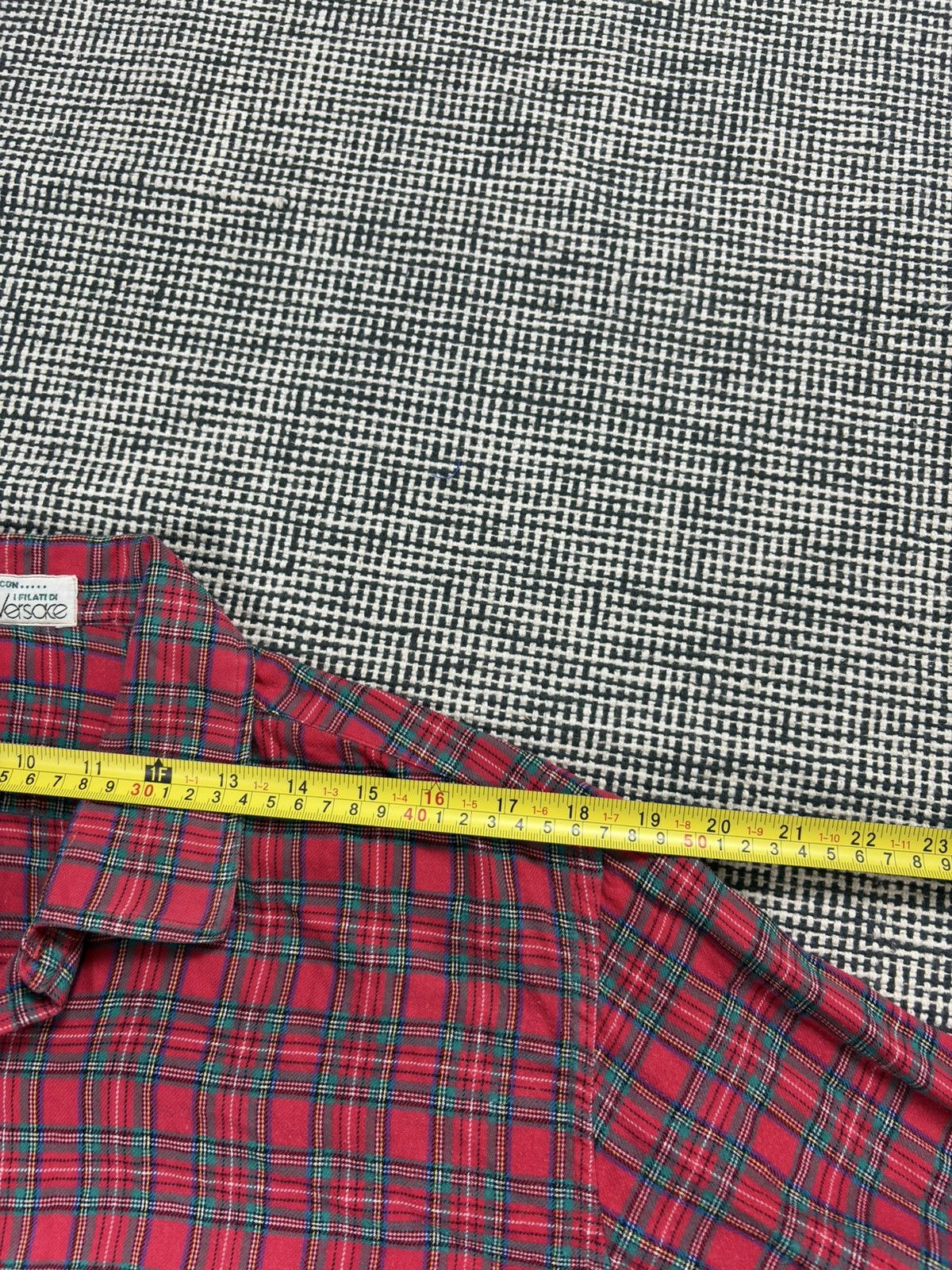Versace Gianni Versace 70s/80s oversized checkered lumberjack Size US M / EU 48-50 / 2 - 7 Thumbnail