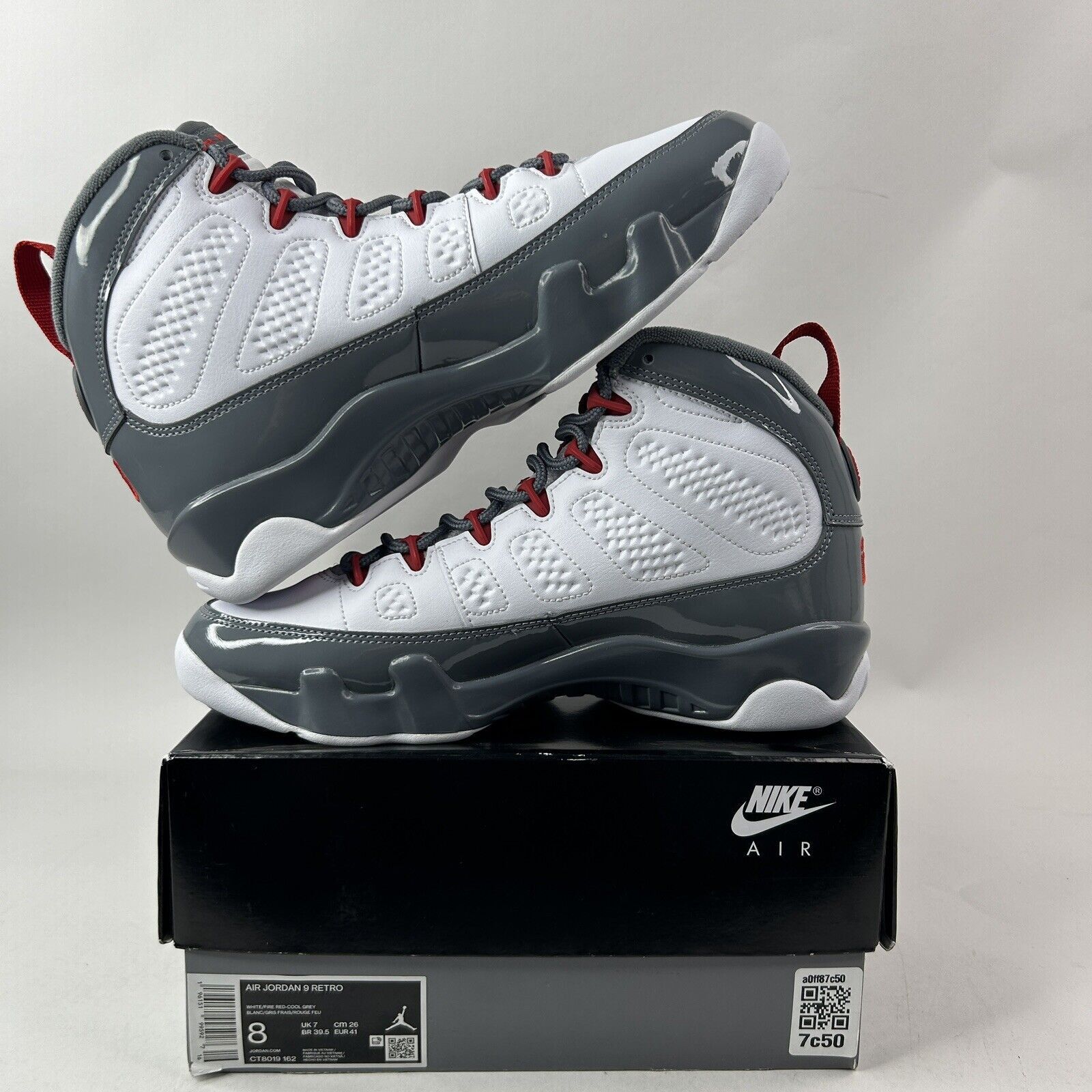 Nike Nike Air Jordan 9 Retro "Fire Red/Cool Grey” 2024 Size US 8 / EU 41 - 3 Thumbnail