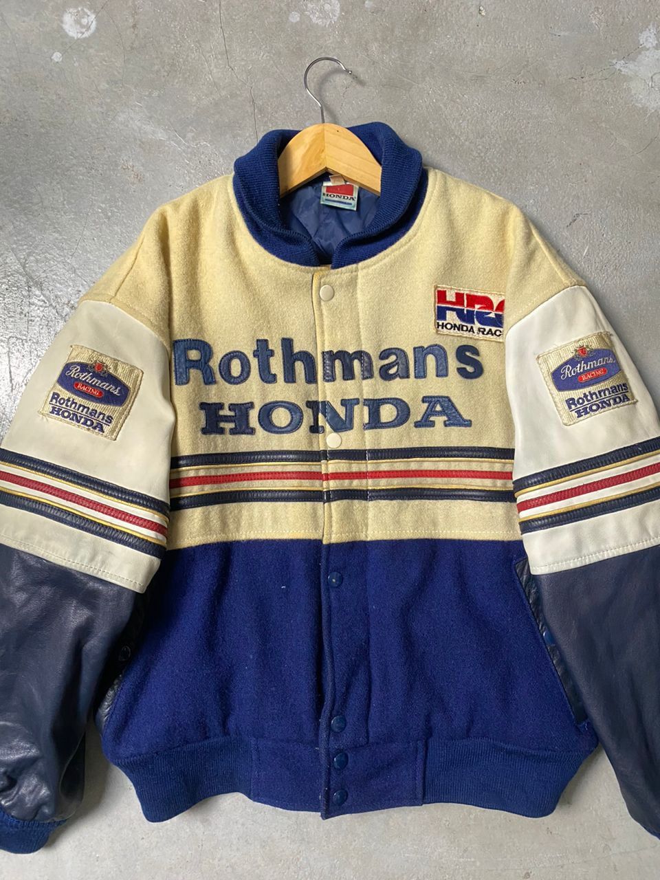 Honda 1986's VINTAGE Rothmans Honda Racing Team leather jacket Size US M / EU 48-50 / 2 - 4 Thumbnail