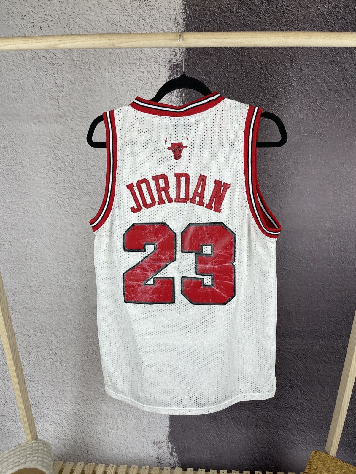 NBA Vintage Nike Chicago Bulls #23 Michael Jordan NBA jersey Size US S / EU 44-46 / 1 - 2 Thumbnail